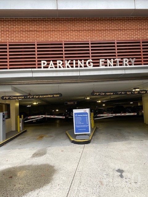 Photo of 240 S Paca St. - Hilton Baltimore Garage