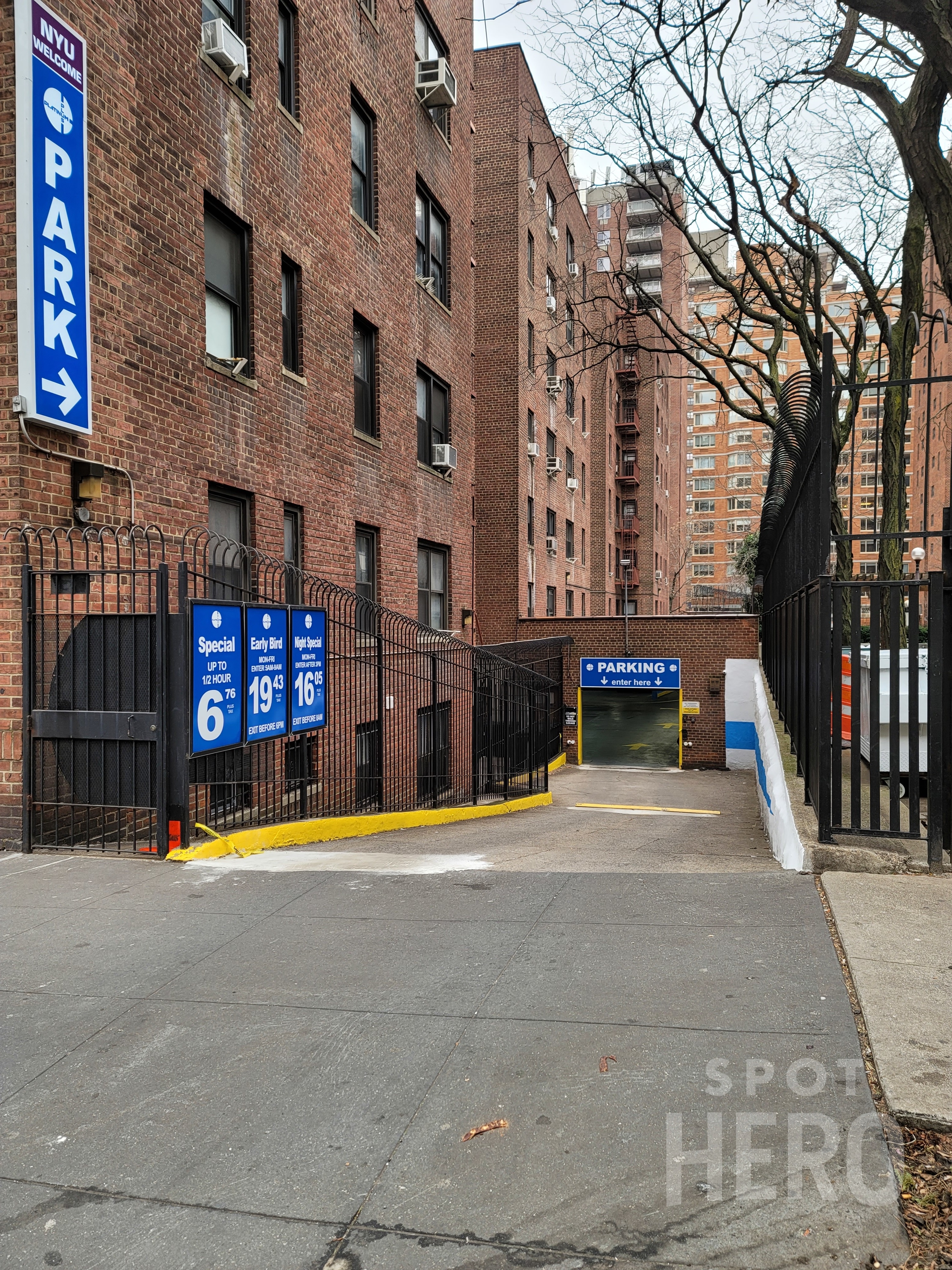 Photo of 350 E 30th St. - Valet Garage