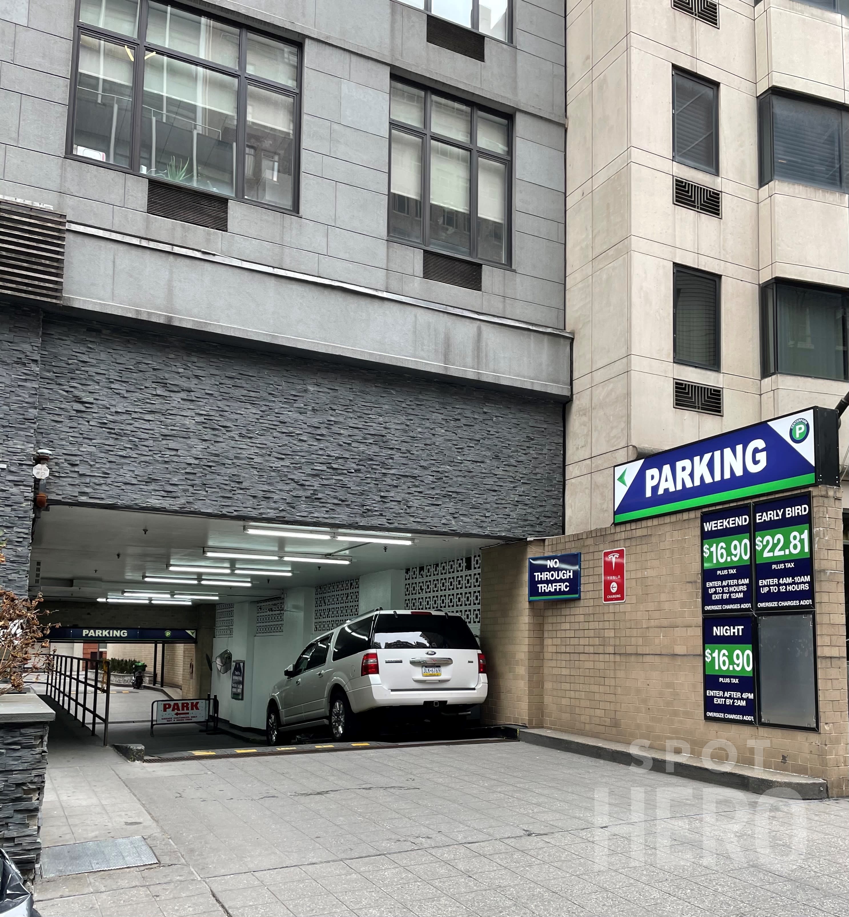 Photo of 211 E 46th St. - 47th Garage - Valet Garage