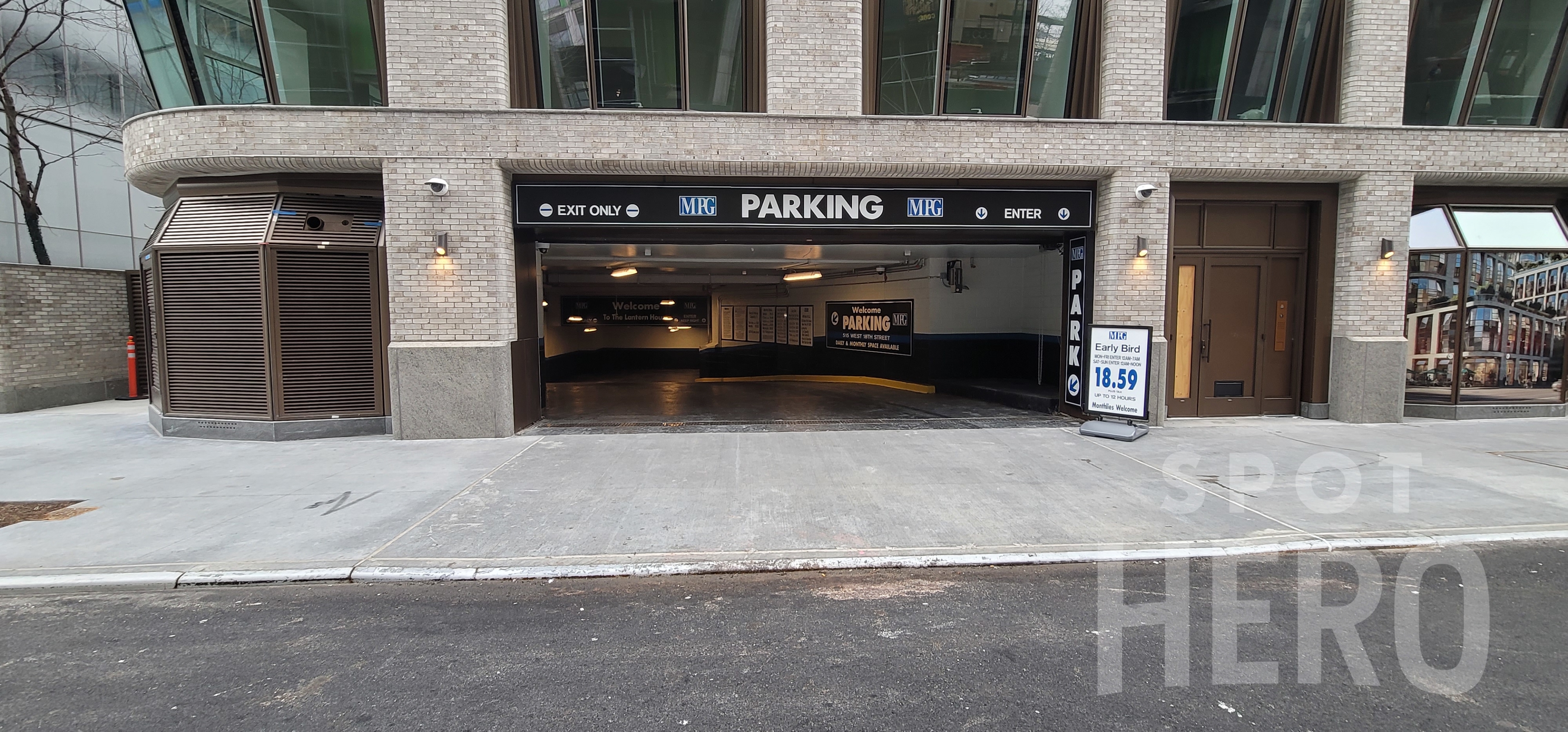 Photo of 515 W 18th St. - Valet Garage