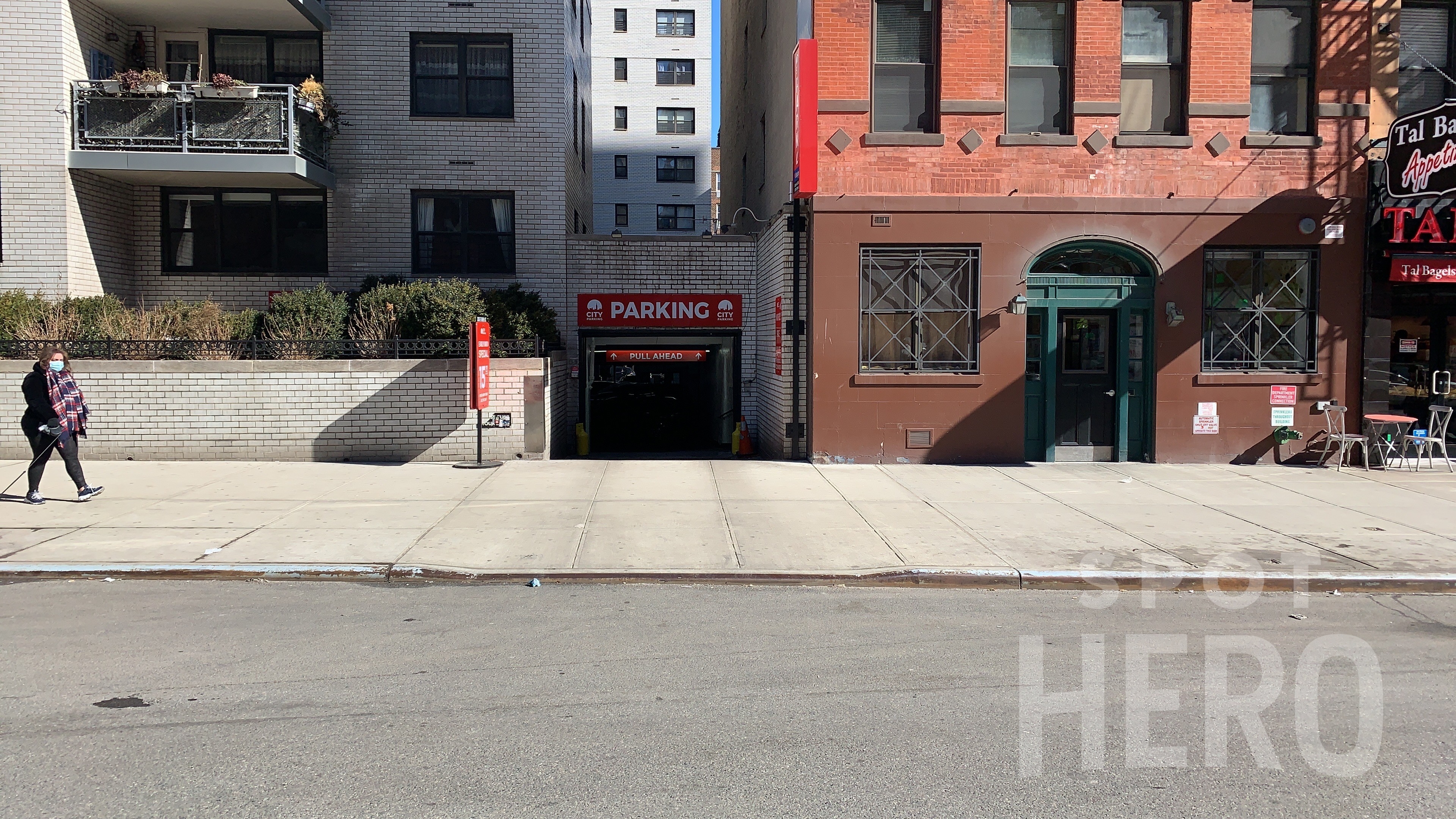 Photo of 301-329 E 86th St. - 305 East 86th Street Garage LLC - Valet