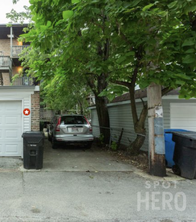 Photo of 1342 W Waveland Ave. (3720 N Wayne Ave) - Outdoor Space