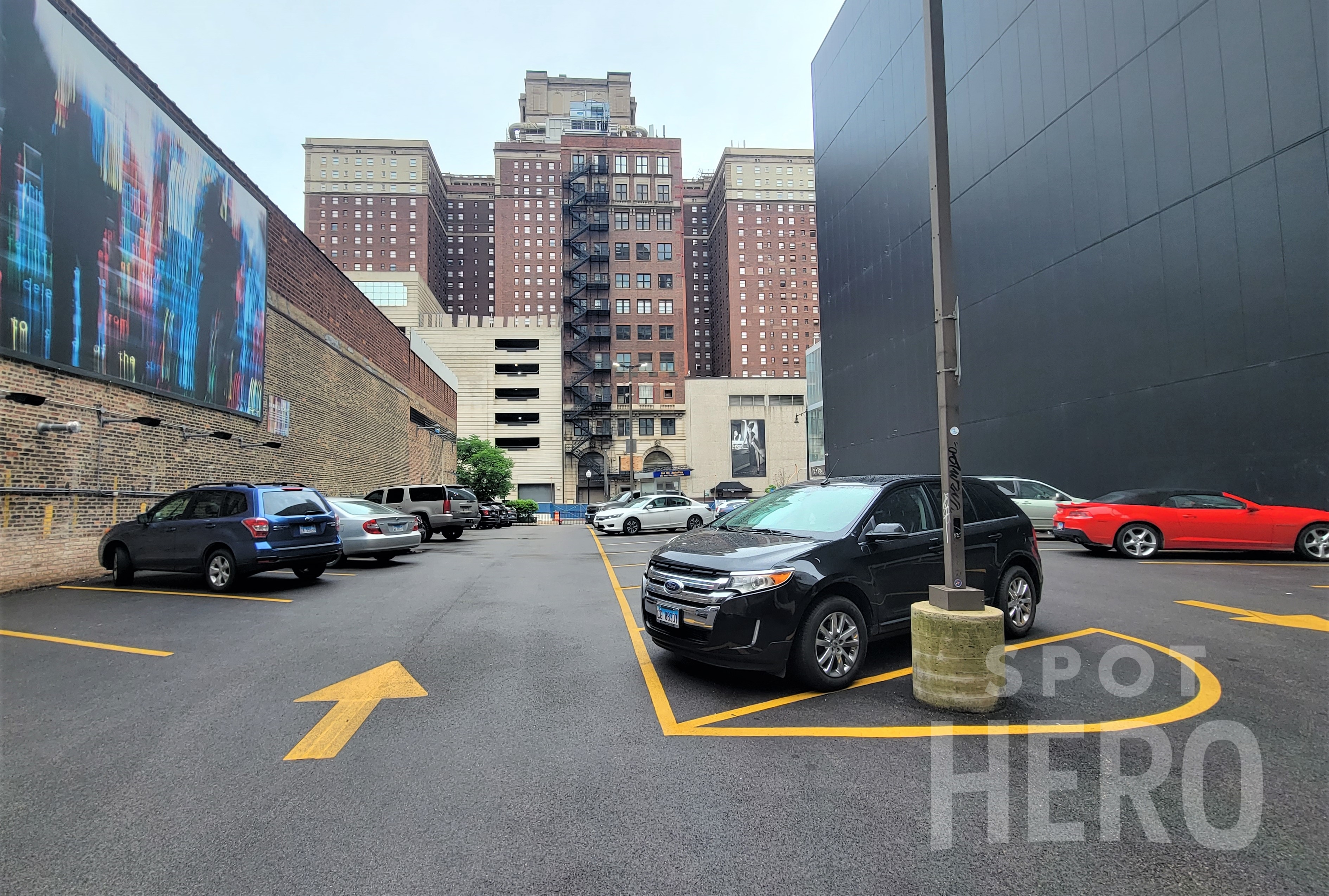 Photo of 722 S Wabash Ave.