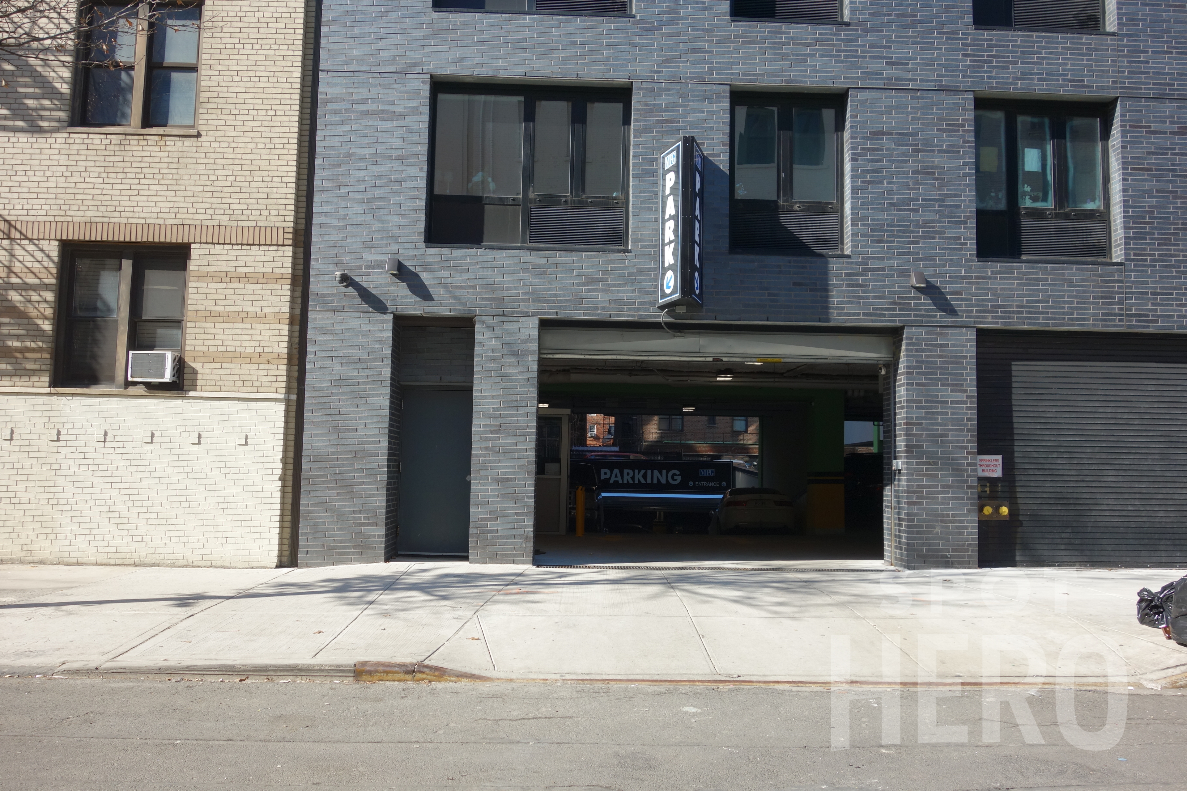 Photo of 2519 Creston Ave. - Valet Garage