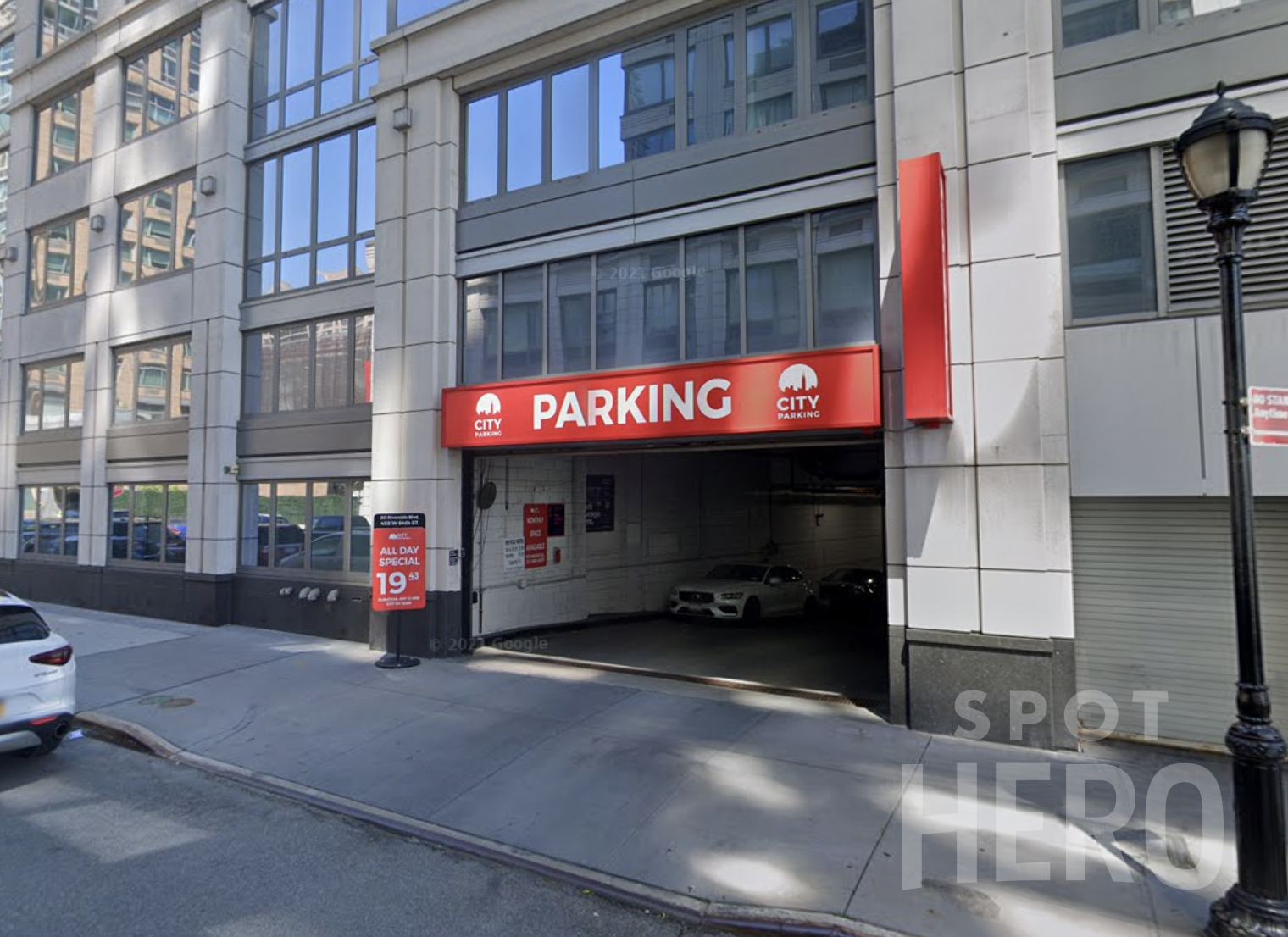 Photo of 80 Riverside Blvd. - 80 Riverside Blvd. Garage LLC - Valet