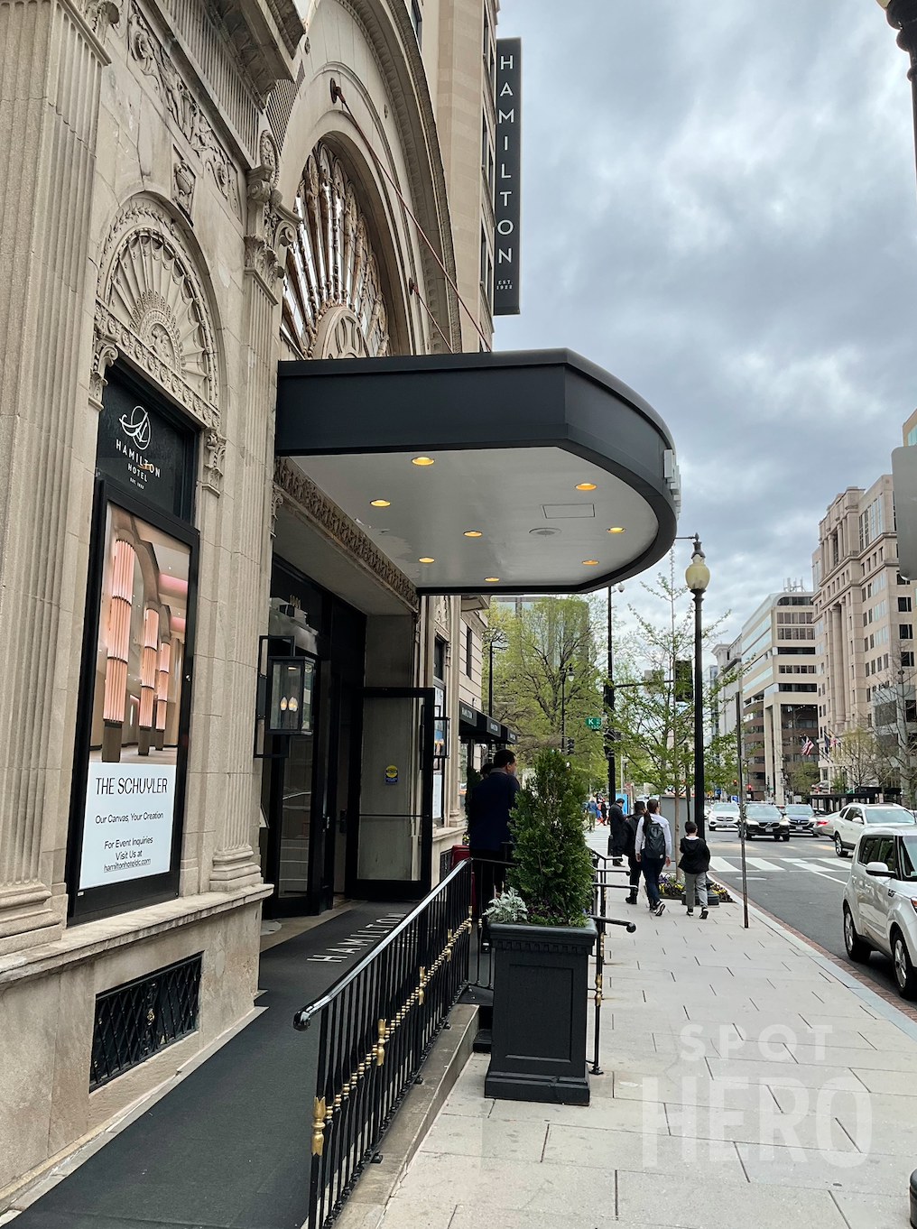 Photo of 1001 14th St. NW - Hamilton Crowne Plaza - Valet