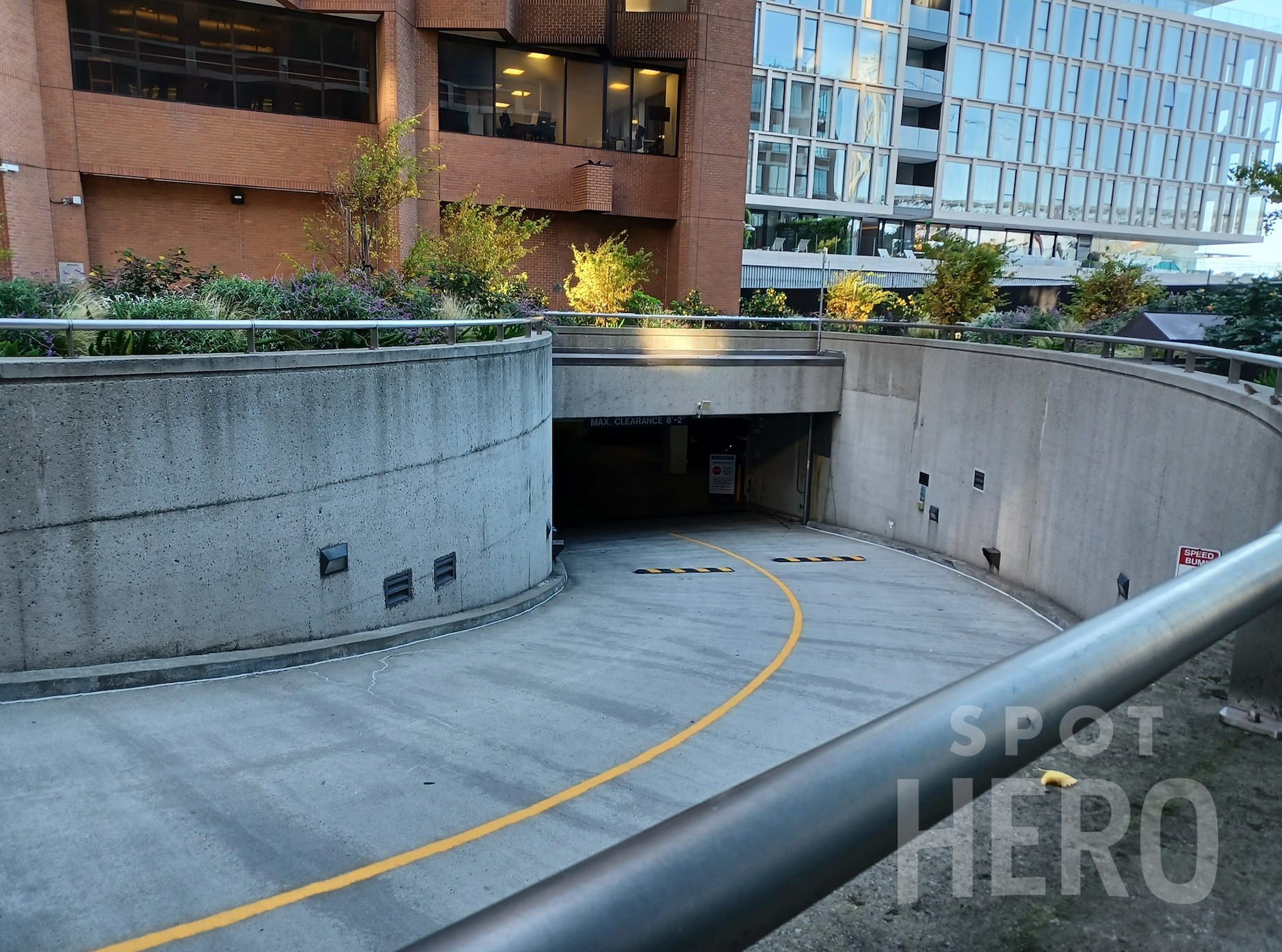 Photo of 201 Spear St. - Garage