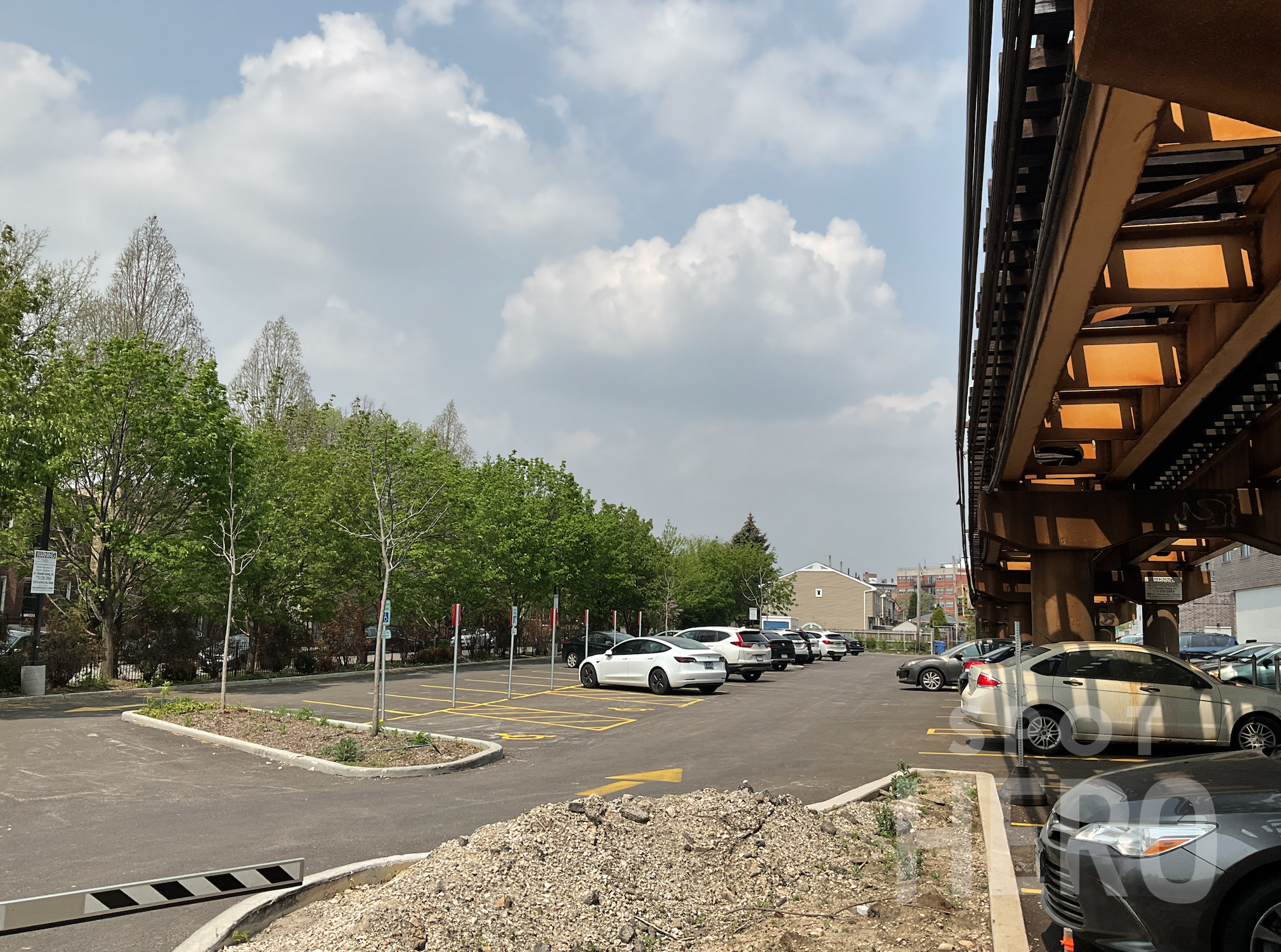 Photo of 2431 Linden Pl. - Logan Apartments
