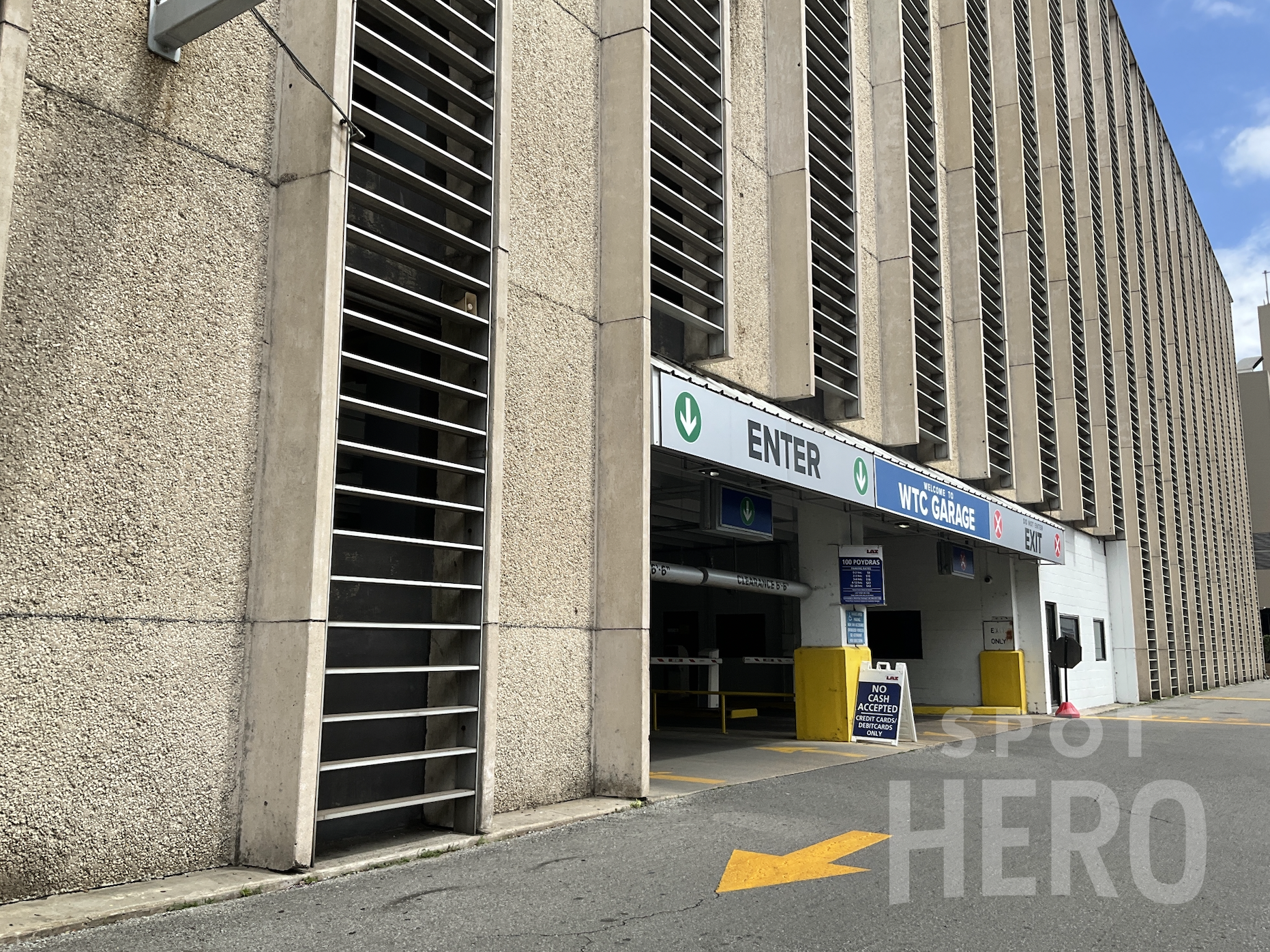 Photo of 100 Poydras St. - WTC Garage