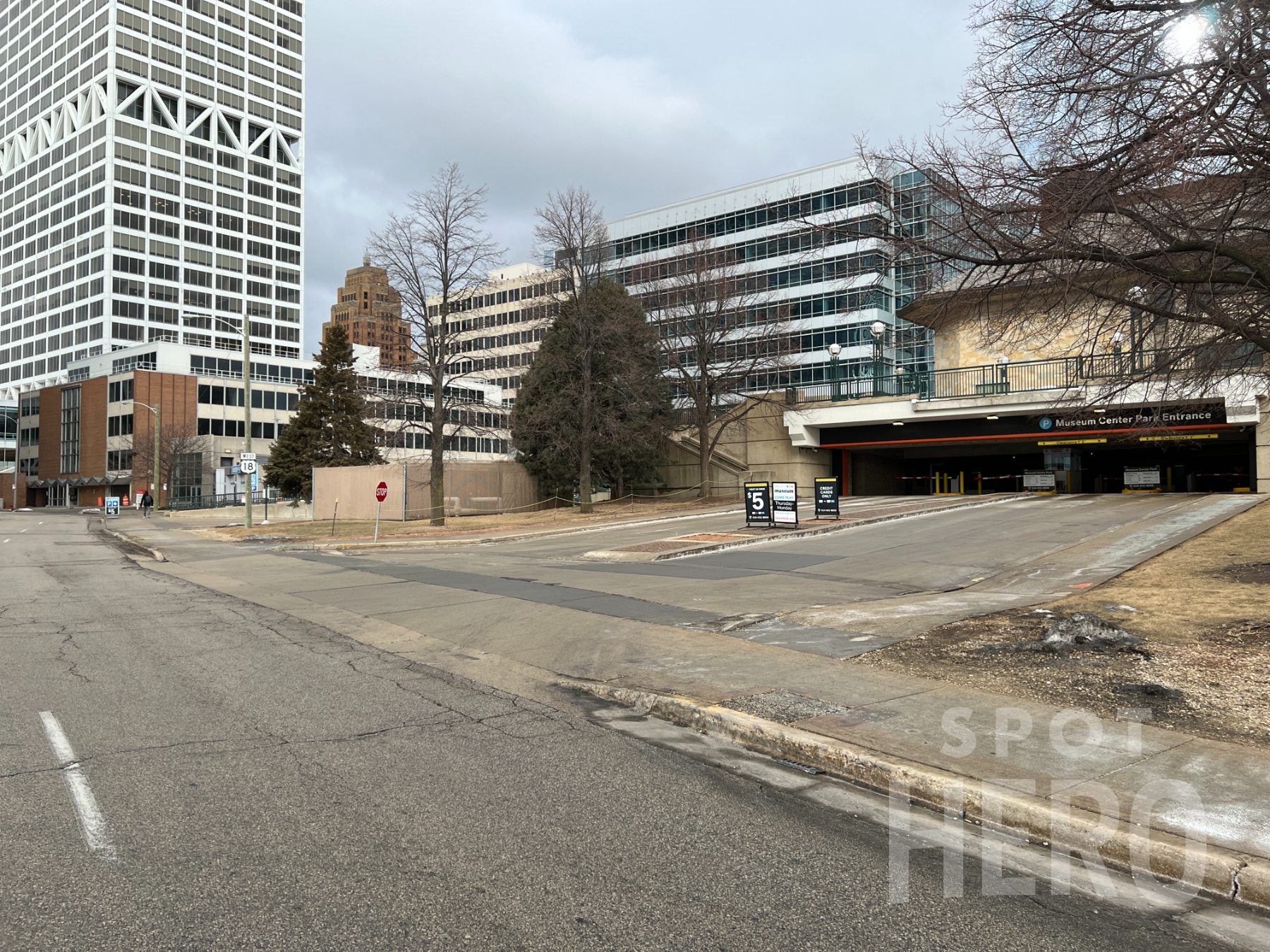 Photo of 910 E Michigan St. - Museum Center Park