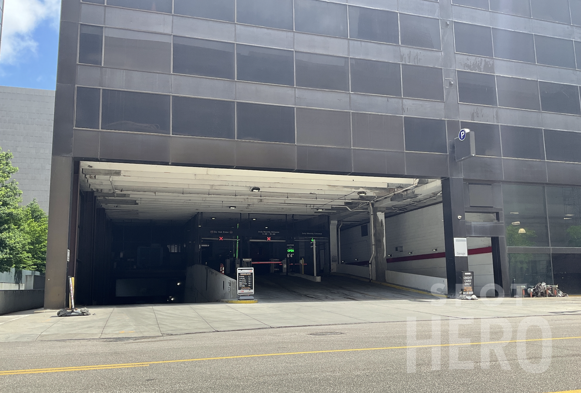 Photo of 1301 E 6th St. - Garage