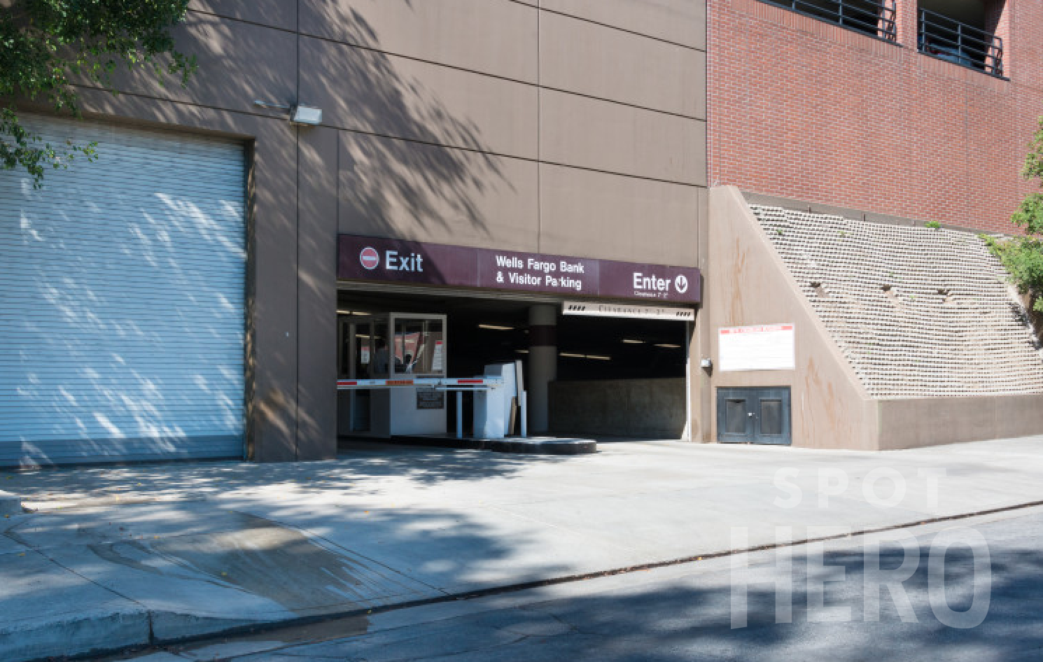 Photo of 53 Terrace Dr. - Garage