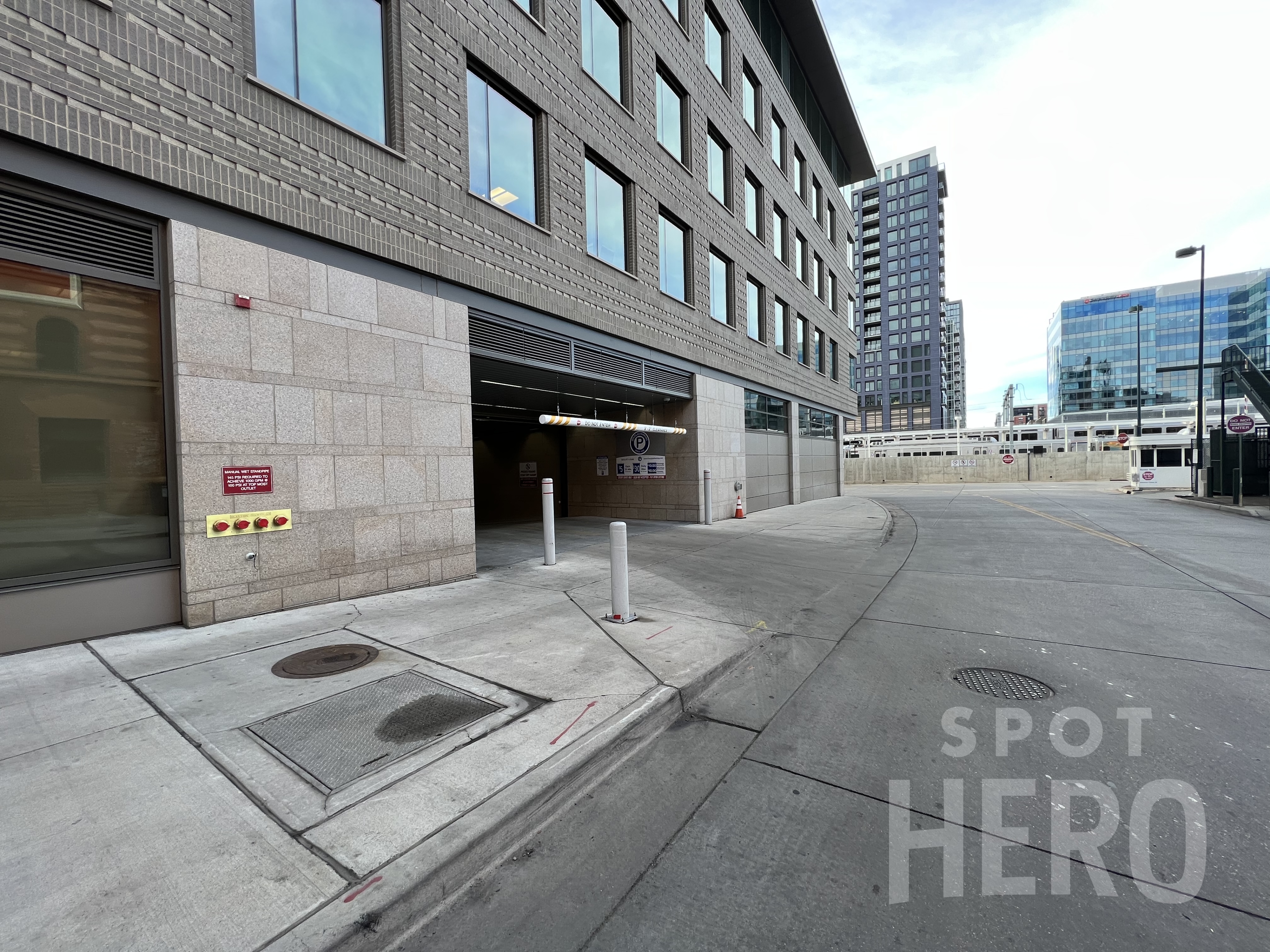 Photo of 1700 18th St. (1705 17th St.) - North Wing Union Station Garage