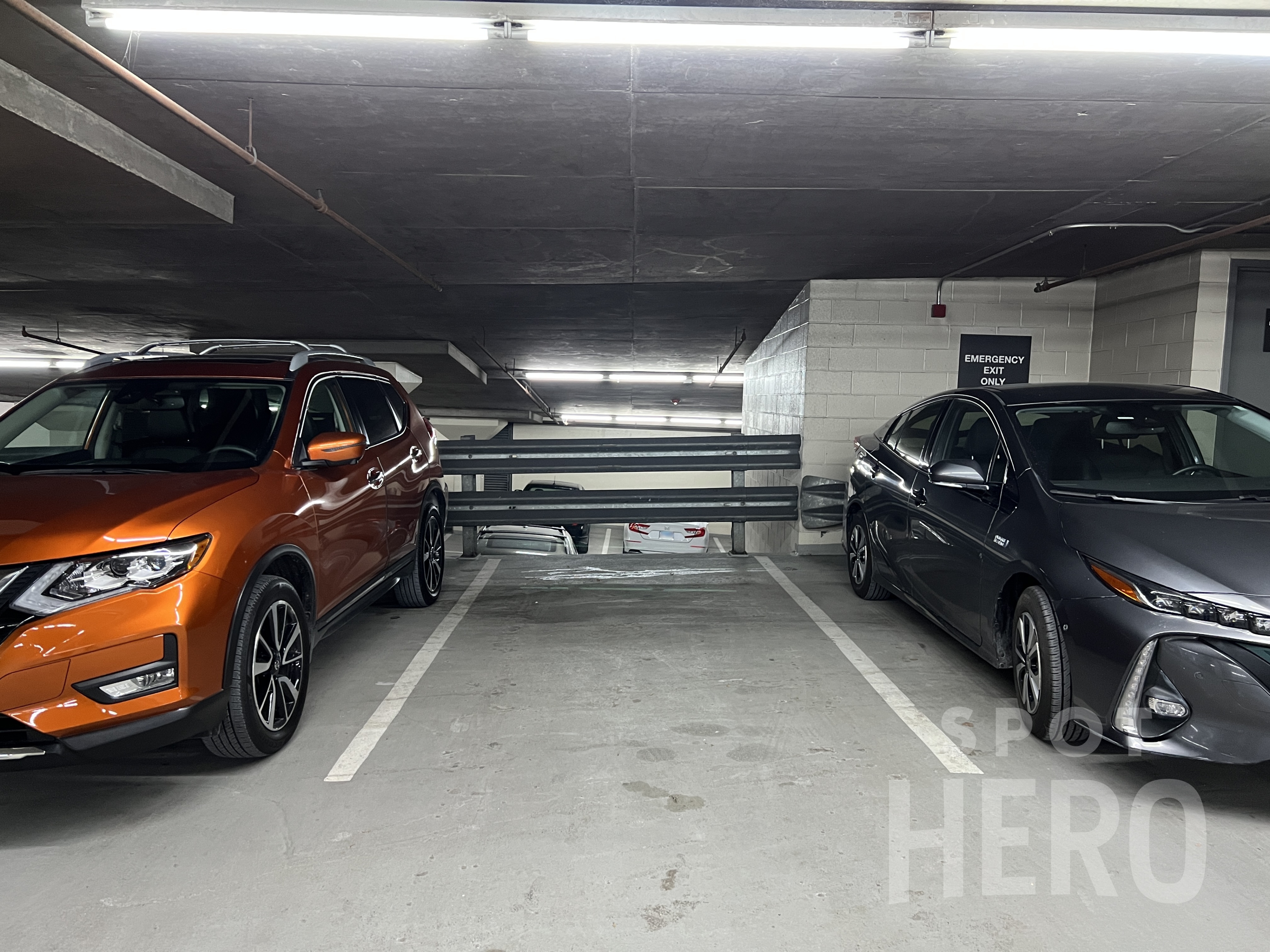 Photo of 940 N Broadway - 330 Kilbourn Underground Garage