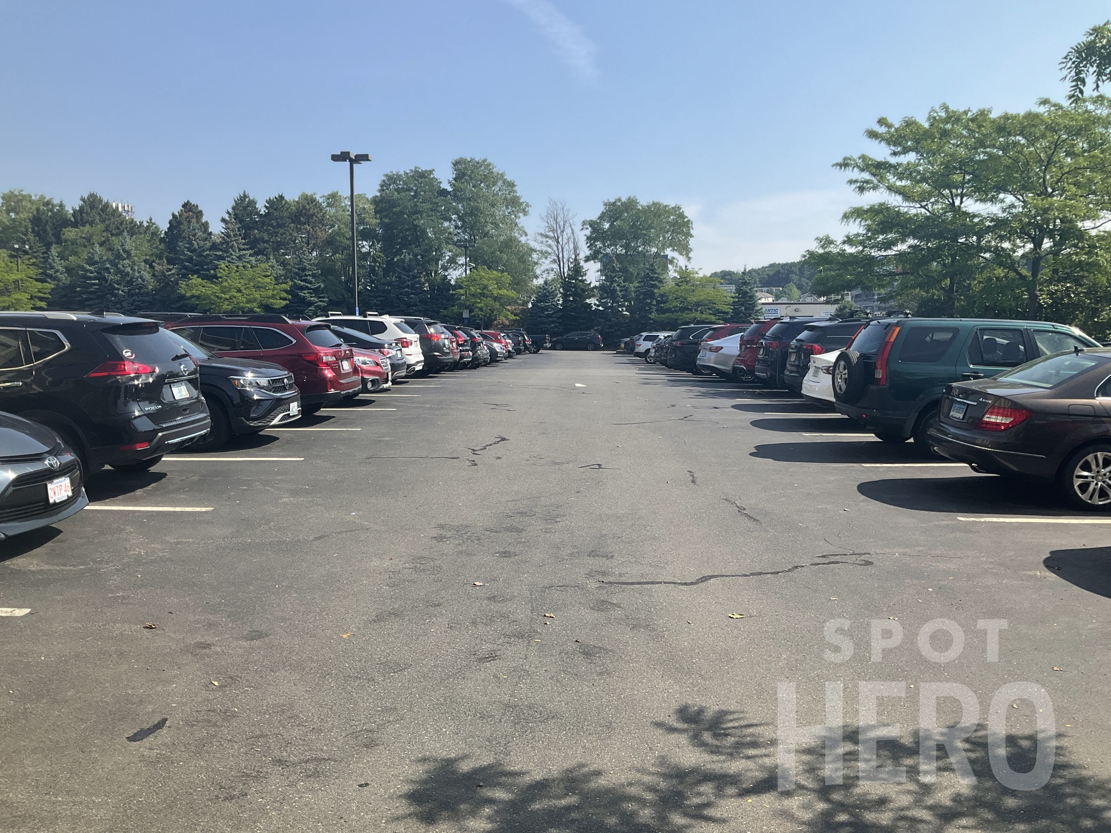 Photo of Se-lect at Hampton Inn - Uncovered Valet
