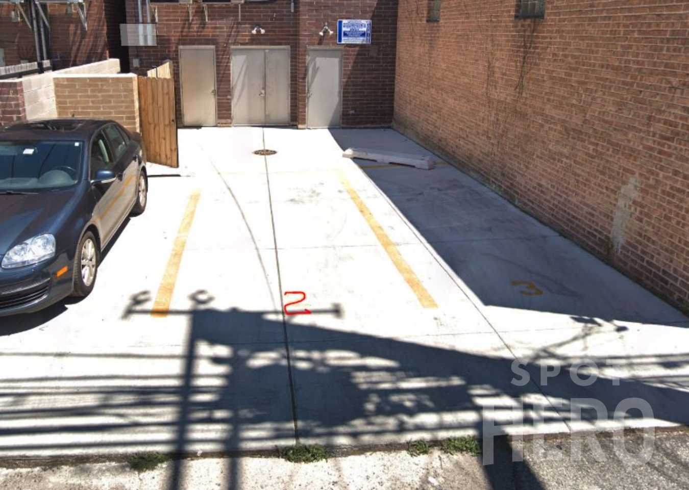 Photo of 3428 N Southport Ave. - Spot #1