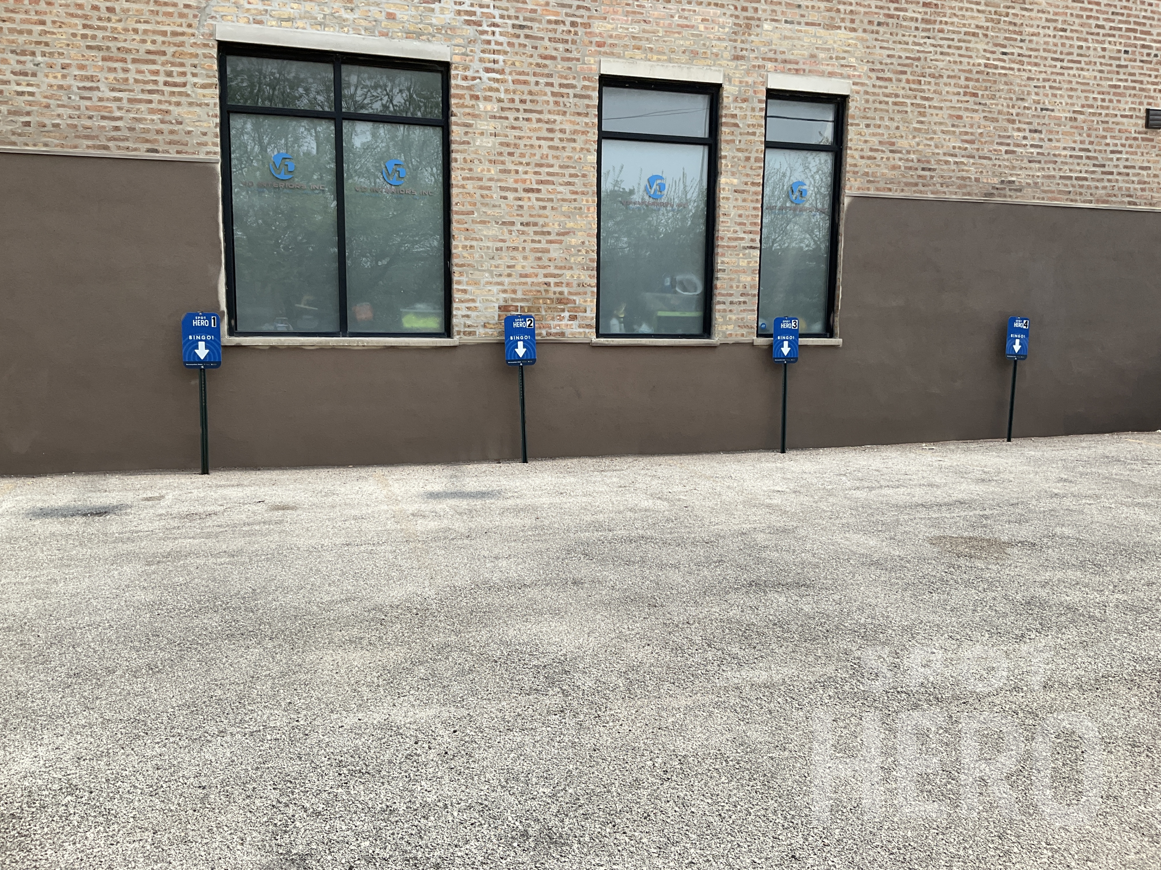 Photo of 1135 W Chicago Ave. - Spot #3