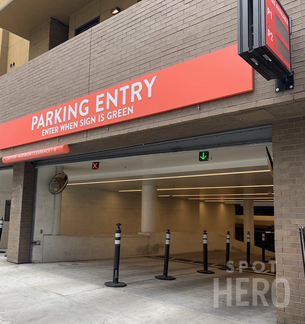 Photo of 1614 Argyle Ave. (6200 Hollywood Blvd.) - El Centro Garage