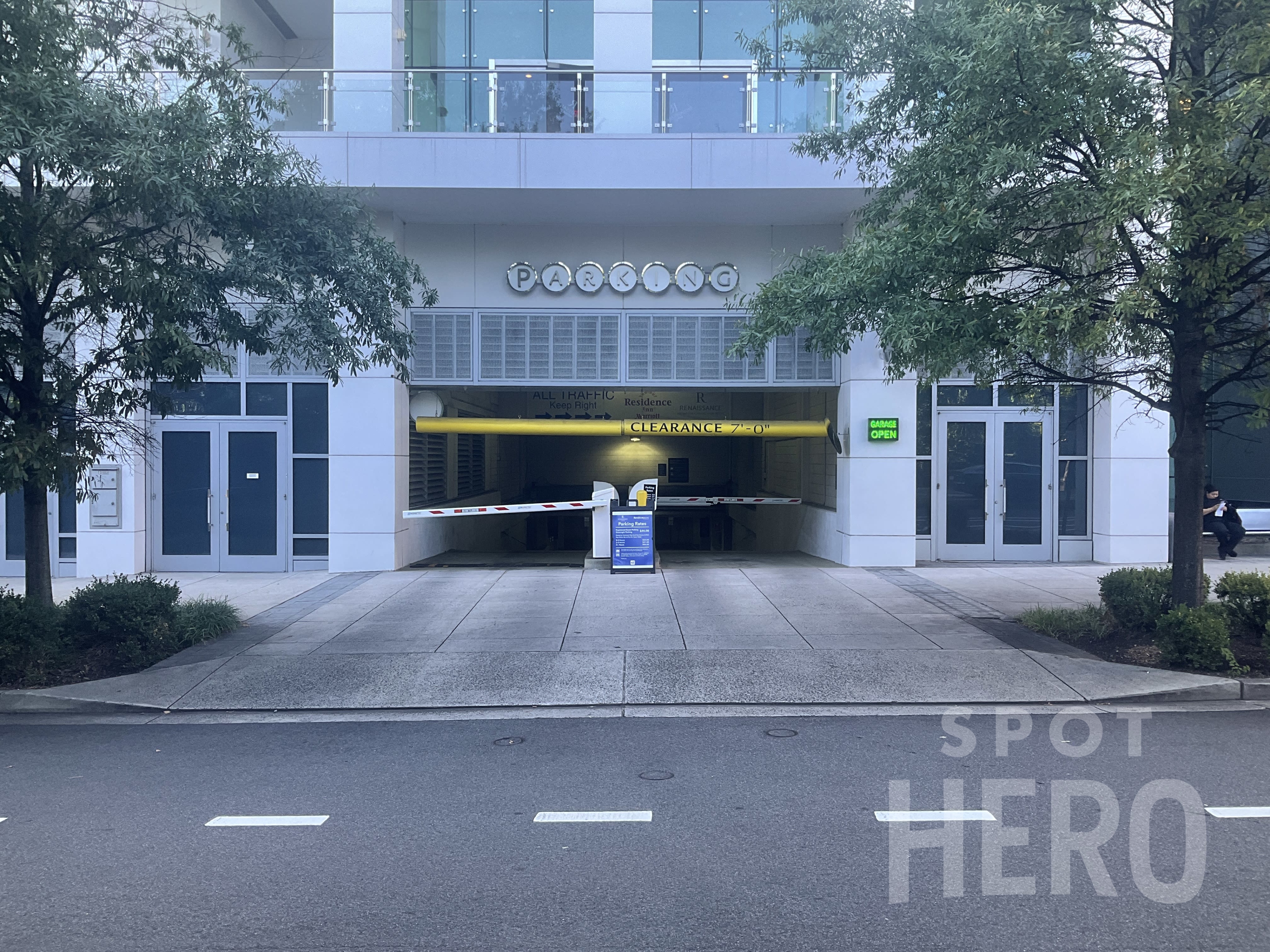 Photo of Renaissance Arlington - Covered Self Park