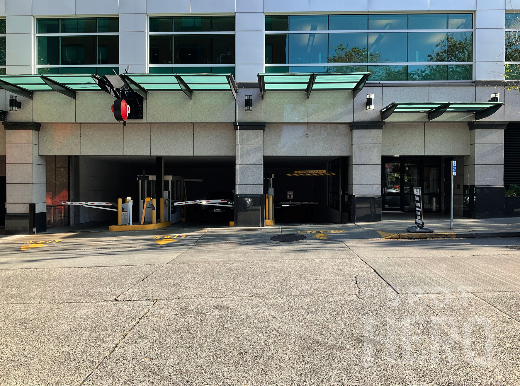 Photo of 467 John St. - KOMO Plaza Garage