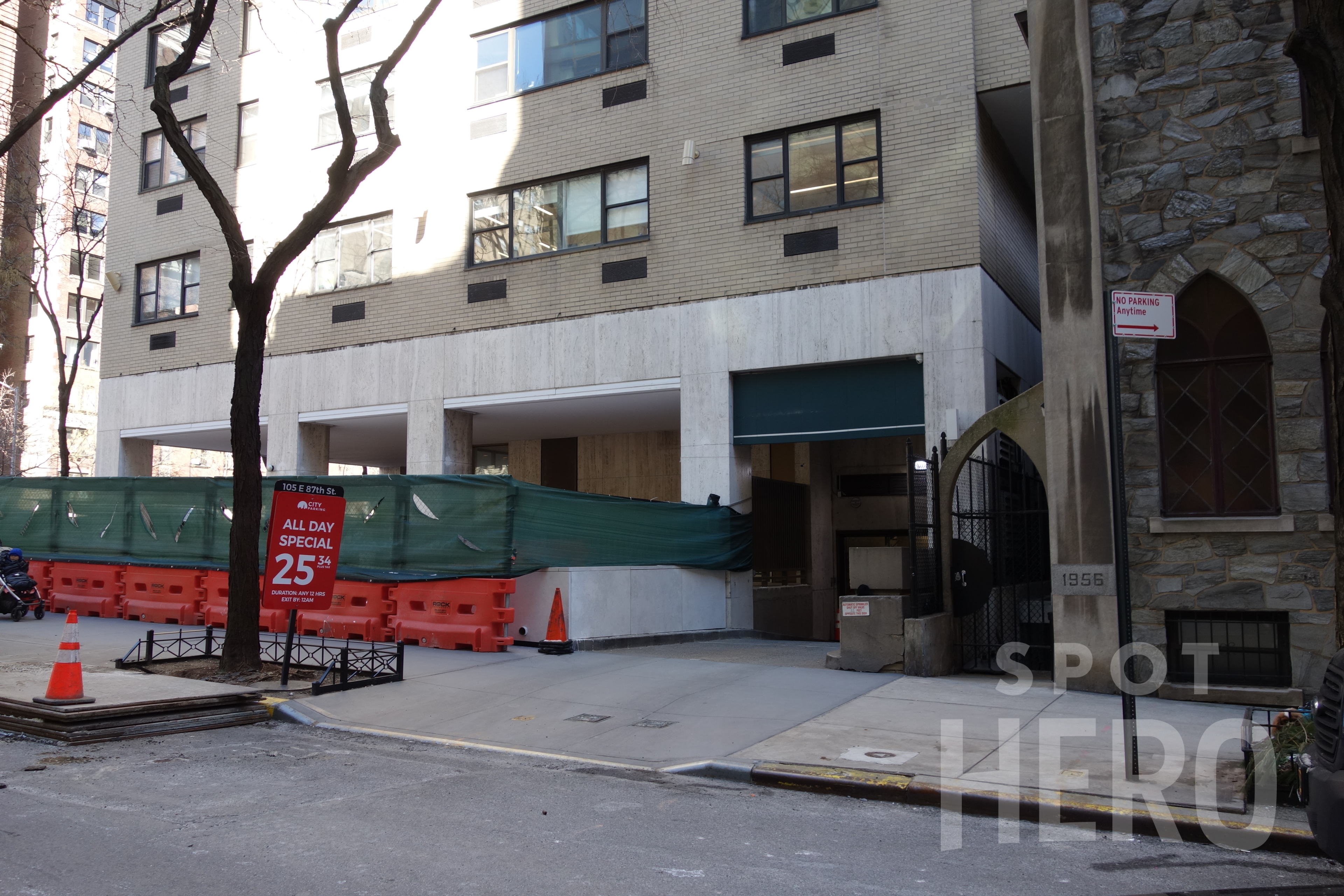 Photo of 105 East 87th St - 1065 Park Ave Garage