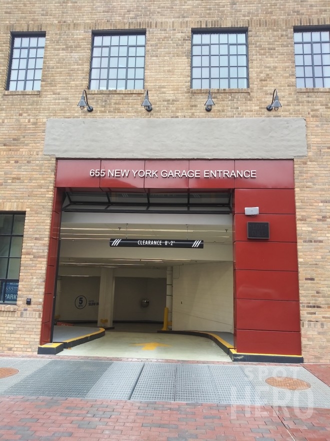Photo of 655 New York Ave NW - Garage