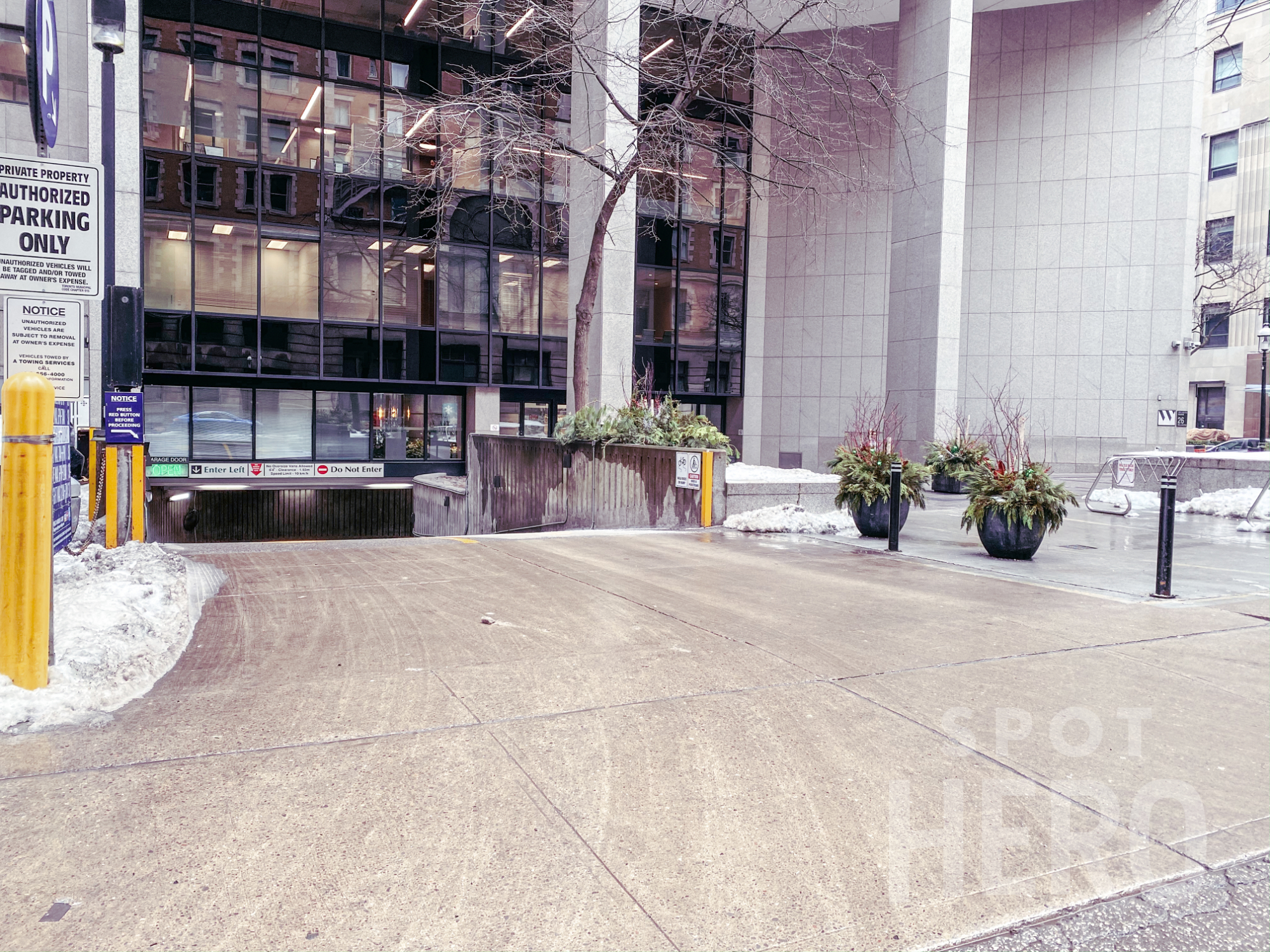 Photo of 31 Colborne St. (26 Wellington St. E) - Wellington Square Garage