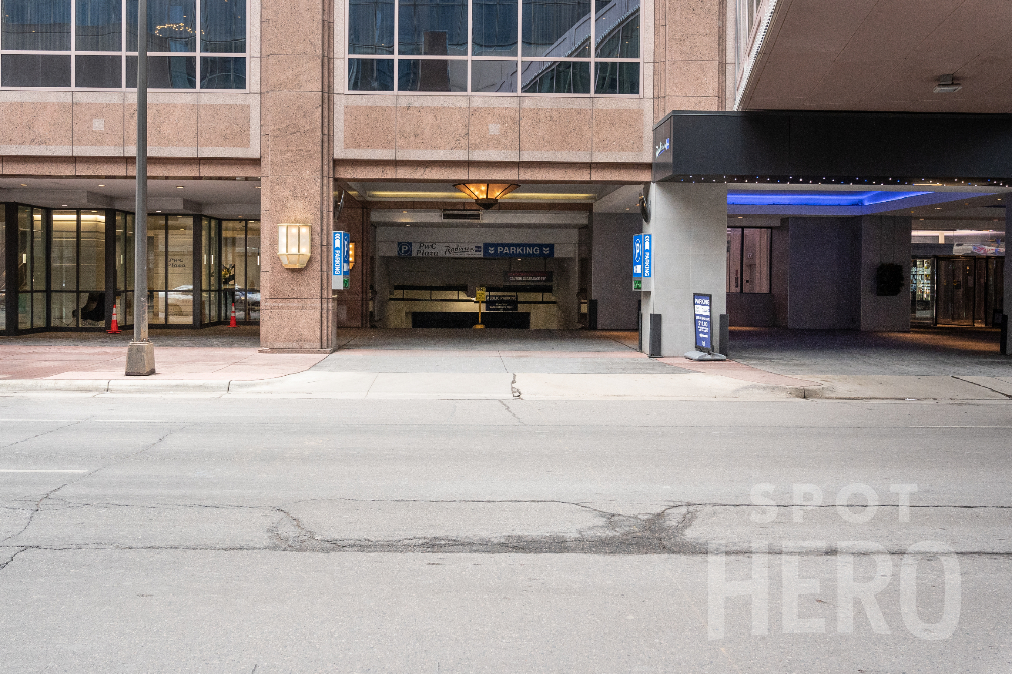 Photo of 35 S 7th St. - PwC Plaza - Garage