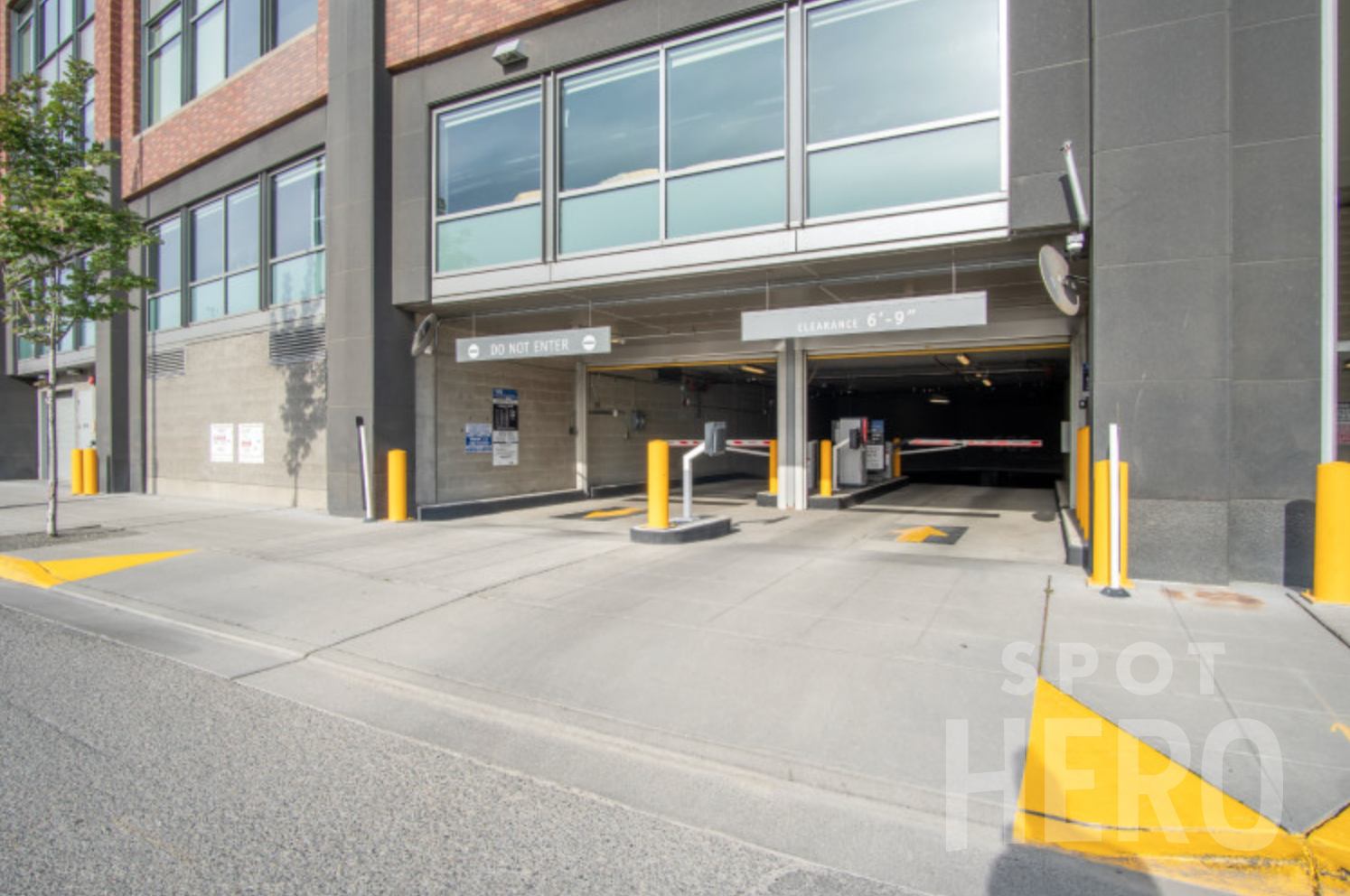 Photo of 93 Railroad Way S (505 1st Ave. S) - Garage - Daily Parking