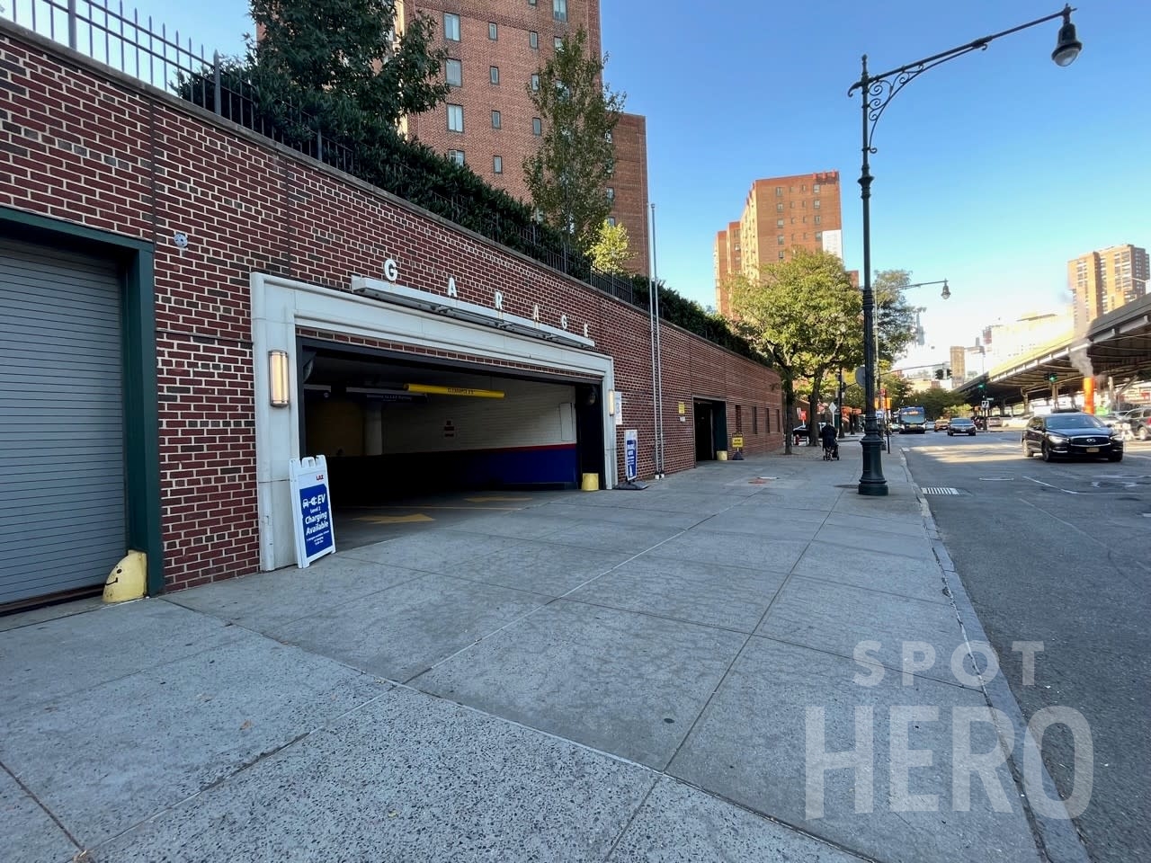 Photo of 325 Avenue C - Indoor Garage