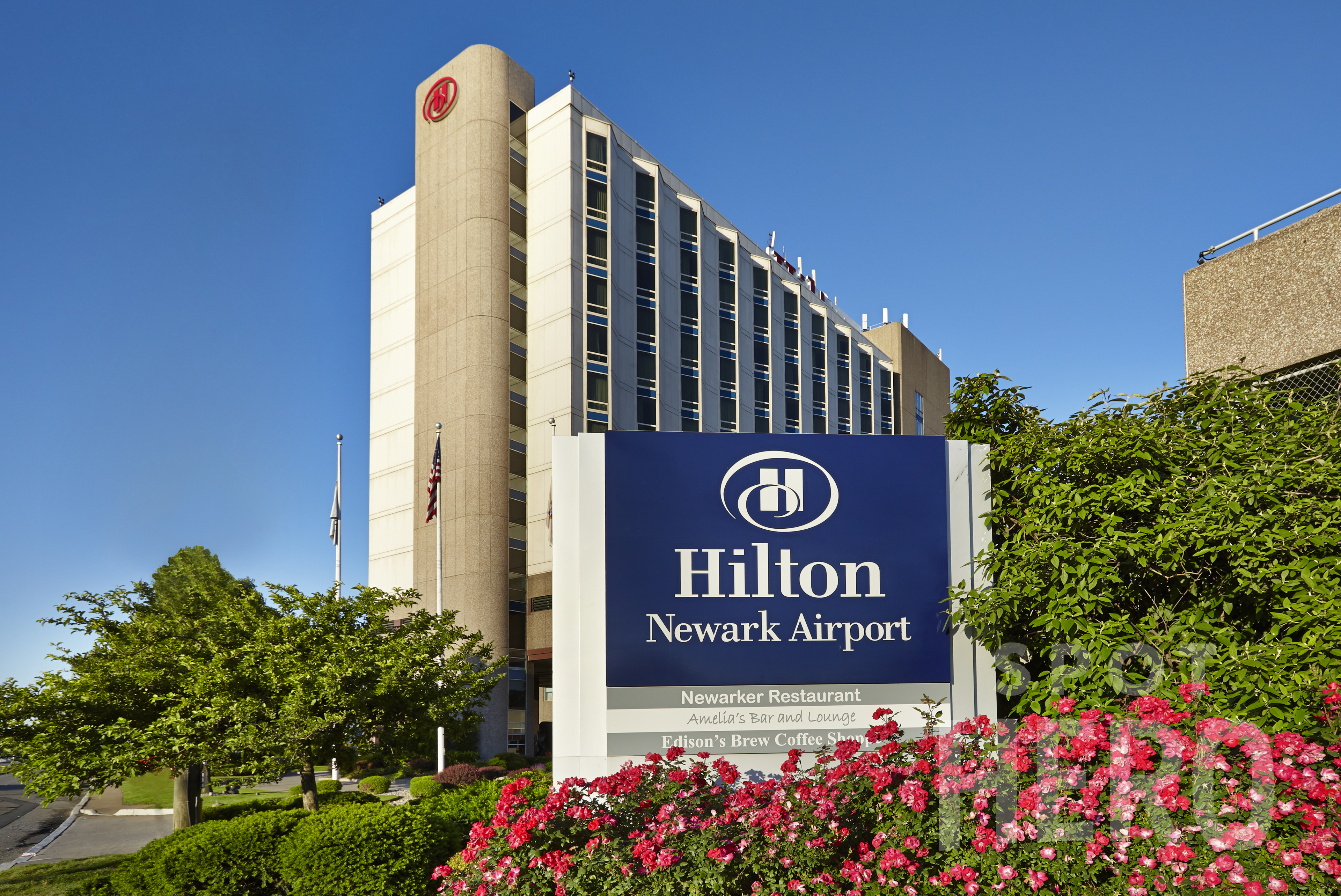 Photo of Hilton Newark Airport - Uncovered Self Park (Lot)