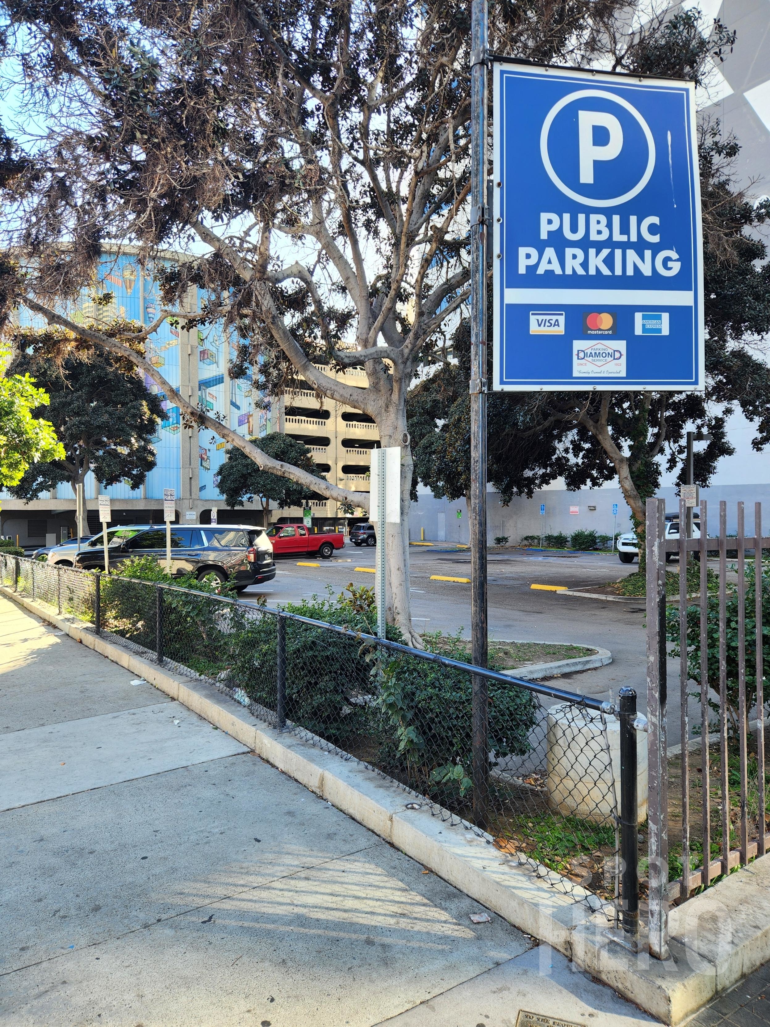 Photo of 900 Eighth Ave (725 Broadway.) - Lot (SD095)