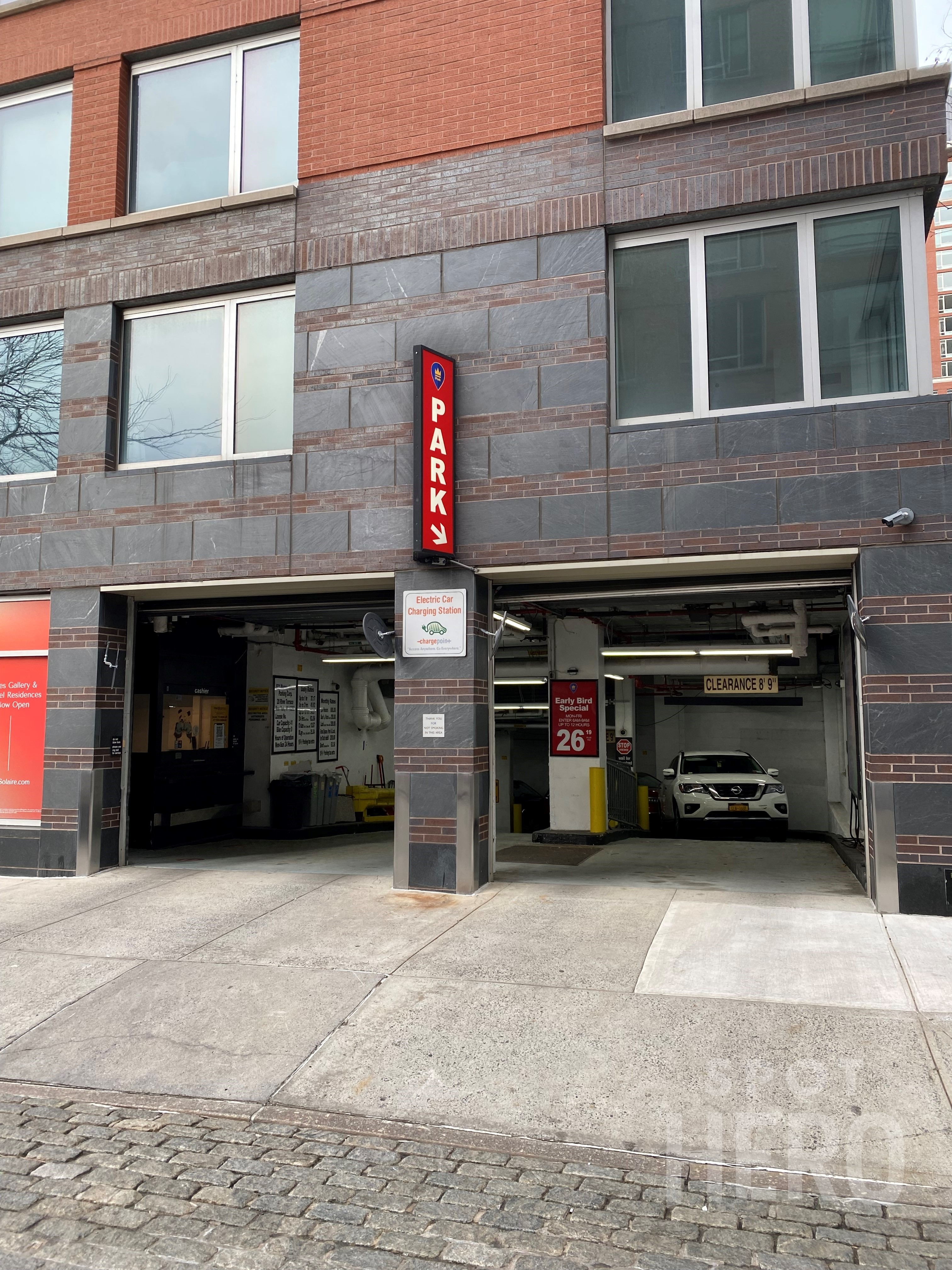 Photo of 601 Murray St.(20 River Terrace) - Valet Garage