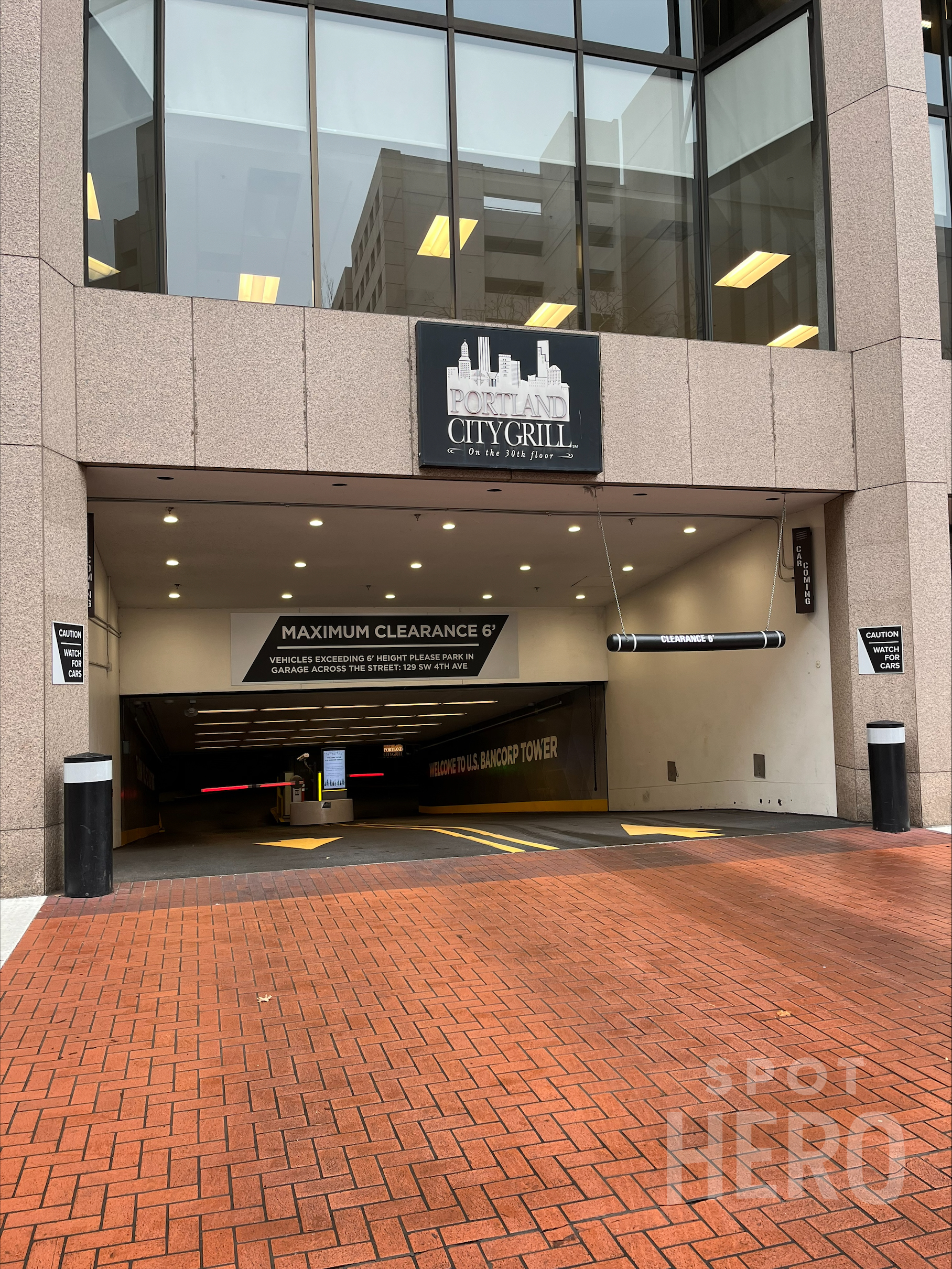 Photo of 111 SW 5th Ave. - US Bancorp Tower - Plaza Garage