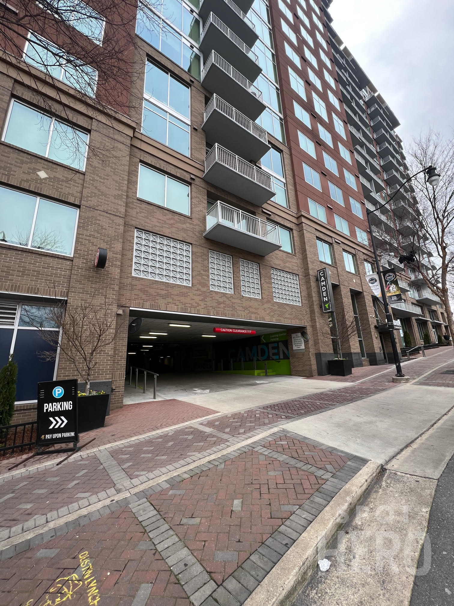 Photo of 1515 Demonbreun St. - Garage