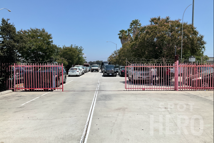 Photo of UVP LAX - Uncovered Self Park