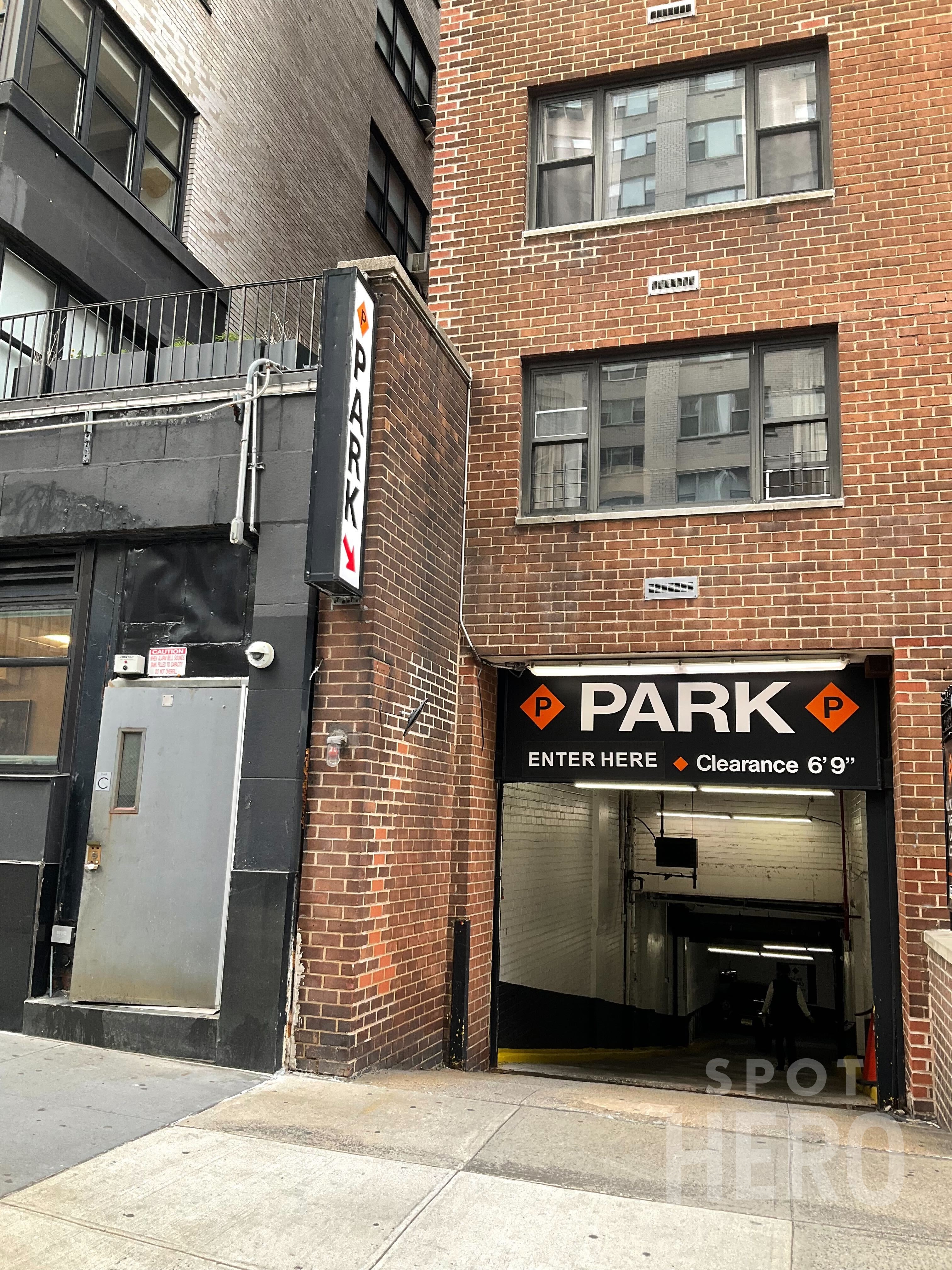 Photo of 405 E 56th St. - Valet Garage