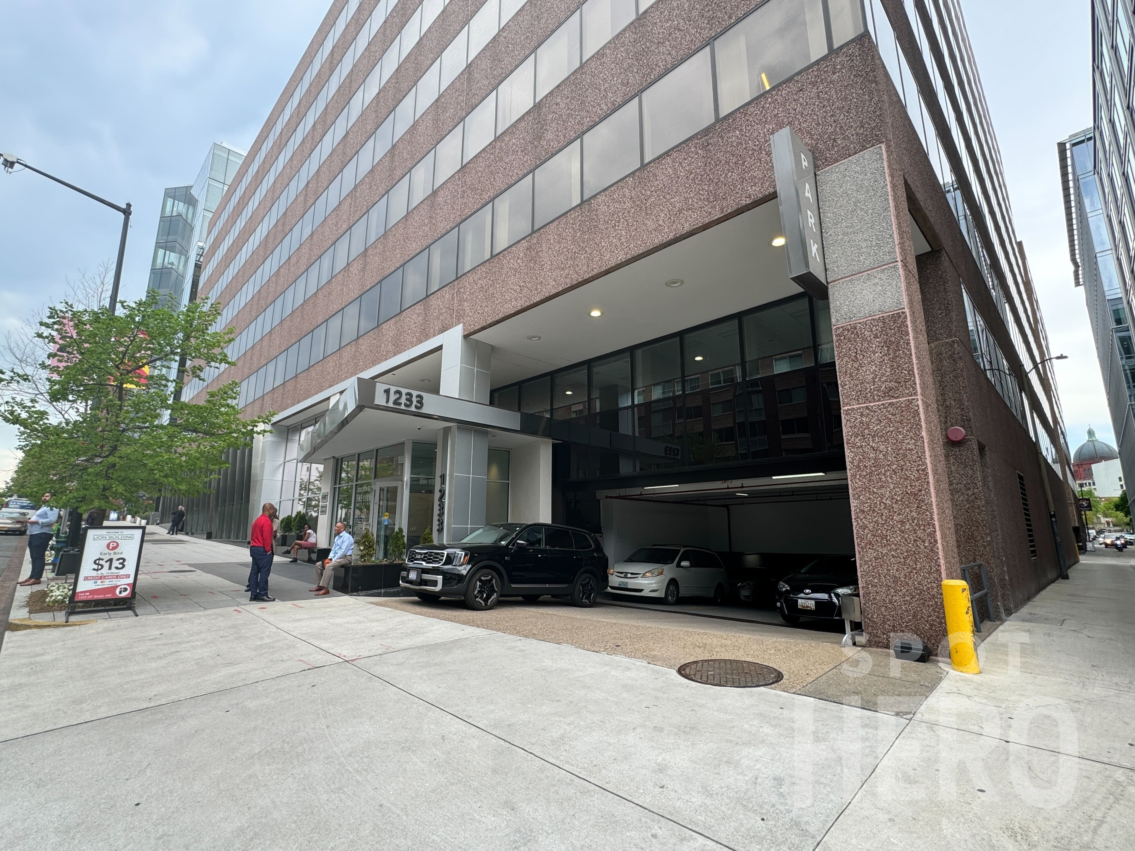 Photo of 1233 20th St. NW - Lion Building Garage