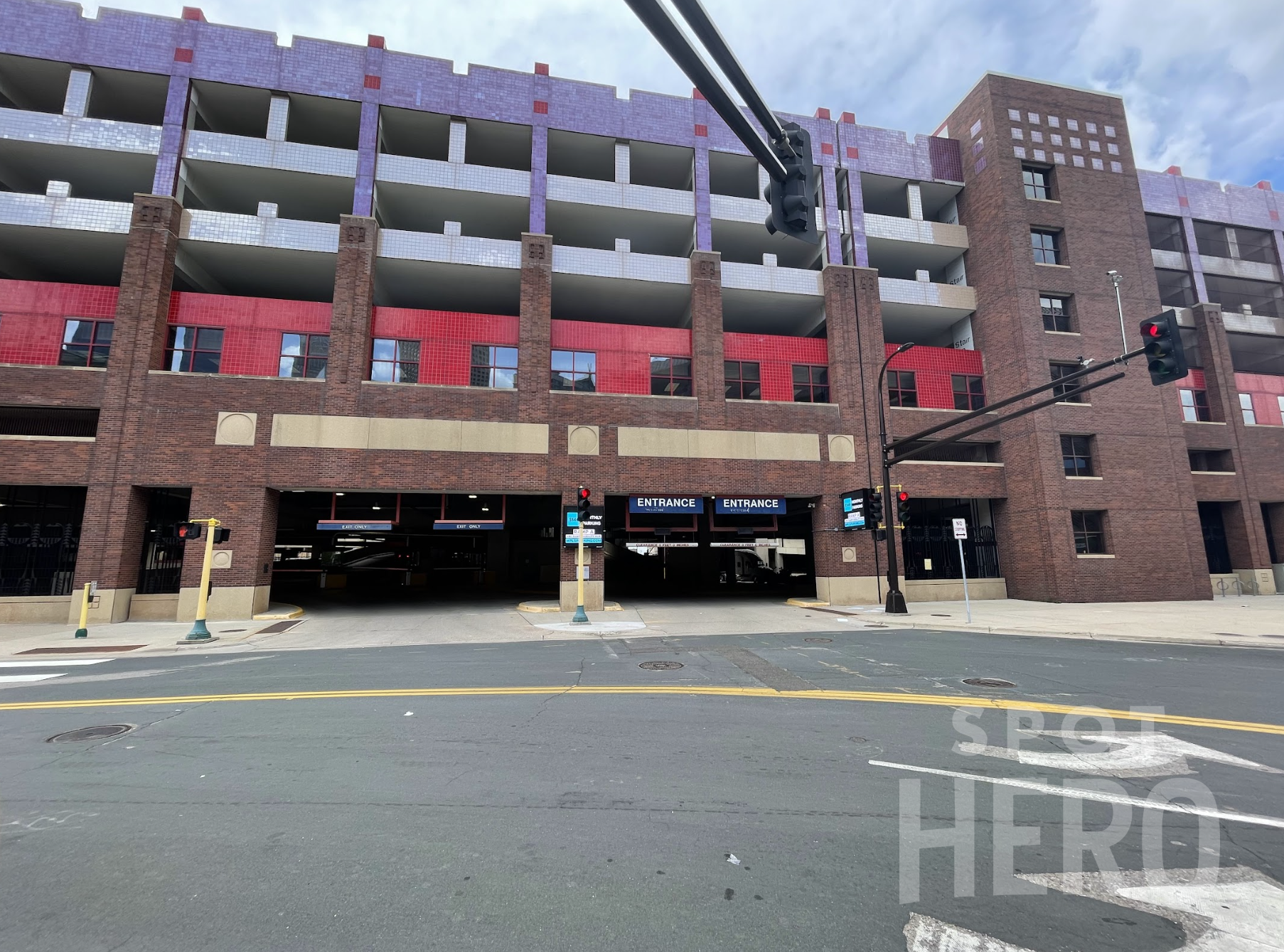 Photo of 101 N 9th St - Ramp A Garage
