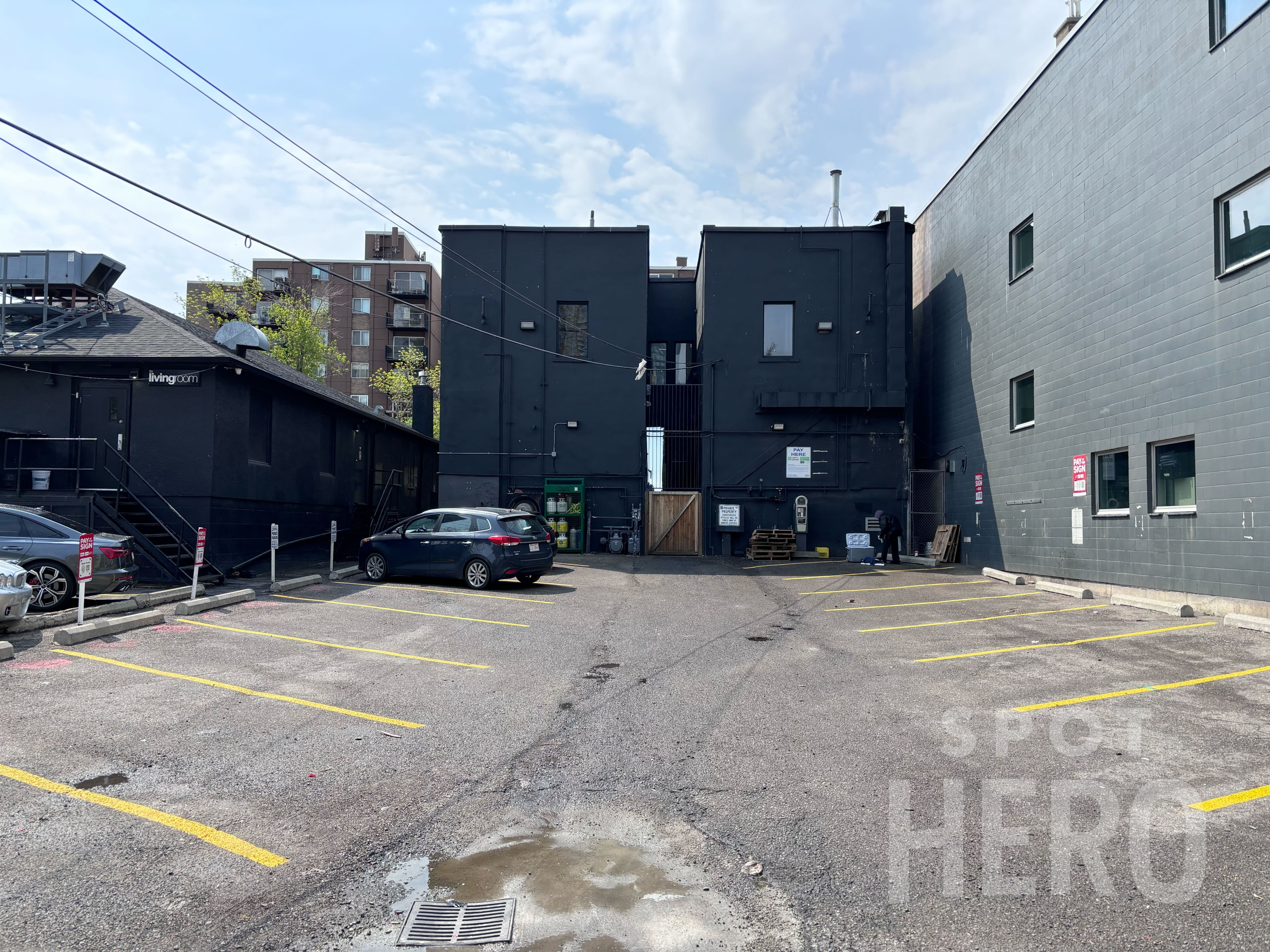Photo of 520 17 Ave. SW - 17th Ave Surface - Lot G082