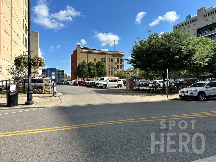 Photo of 72 E Gay St. - Lot