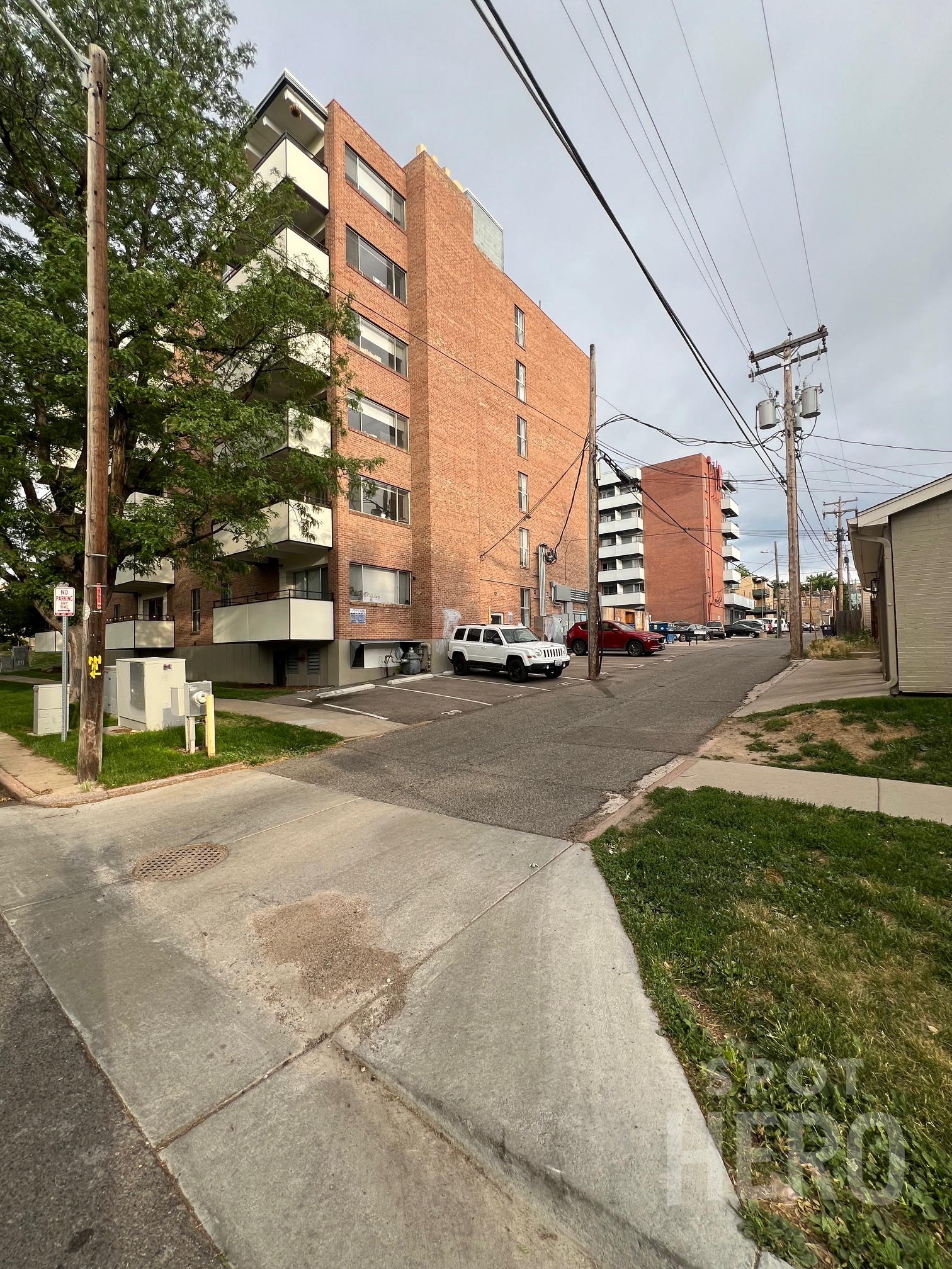 Photo of 2250 12th Ave (1177 York - building) - Lot