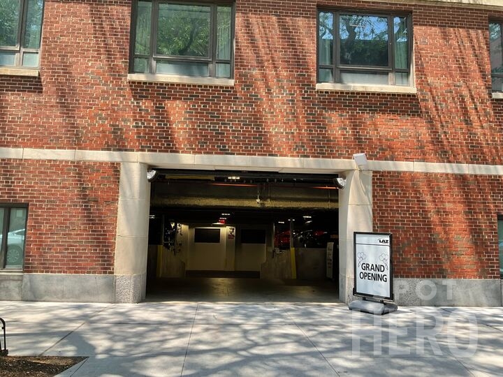 Photo of 124 Columbia Heights - Valet Garage