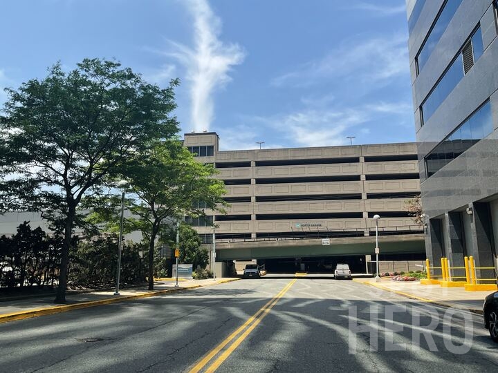 Photo of 561 Washington Blvd - Newport North Garage