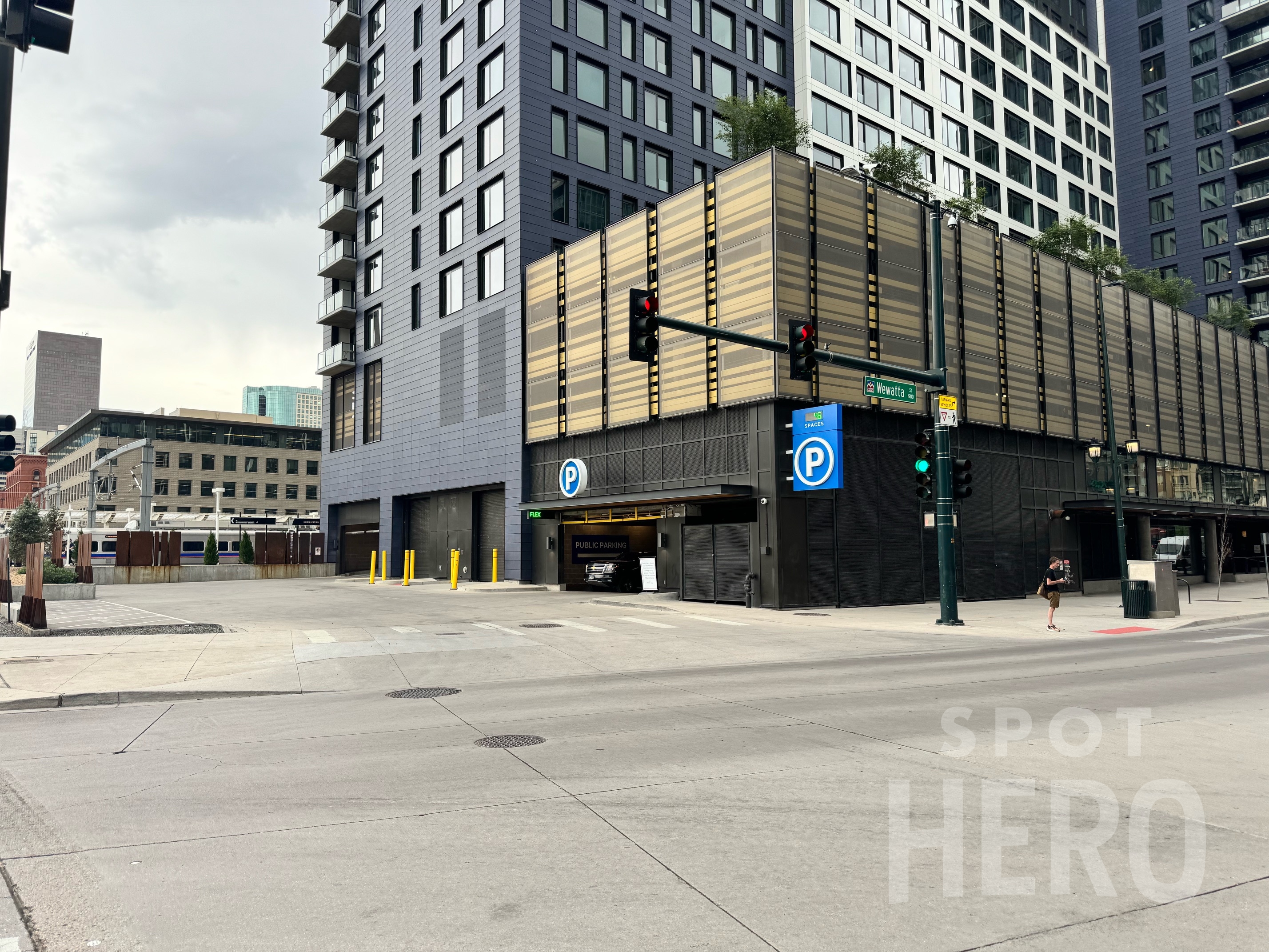 Photo of 1750 Wewatta St. - The Coloradan - Garage