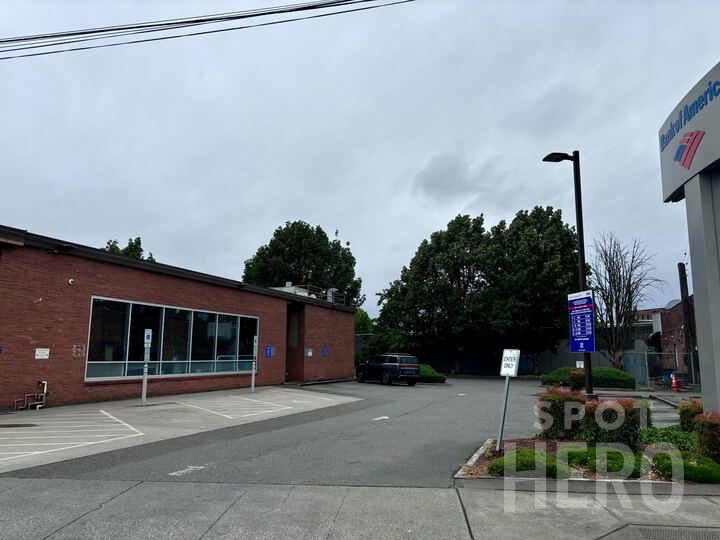 Photo of 1112 S Bailey St. - Bank of America Lot
