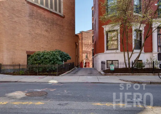 Photo of 76 Gainsborough St. -Personal Spot - Spot # 60