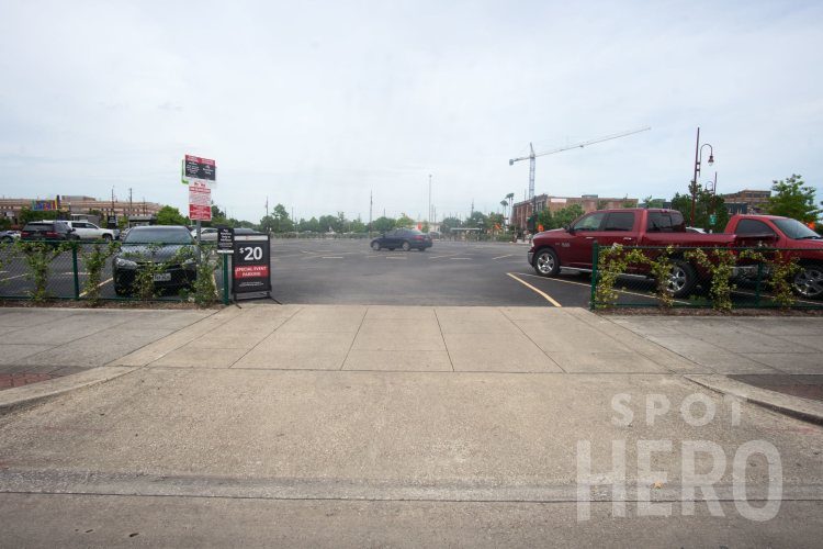 Photo of 1509 Congress Ave. (1520 Franklin St) - Lot