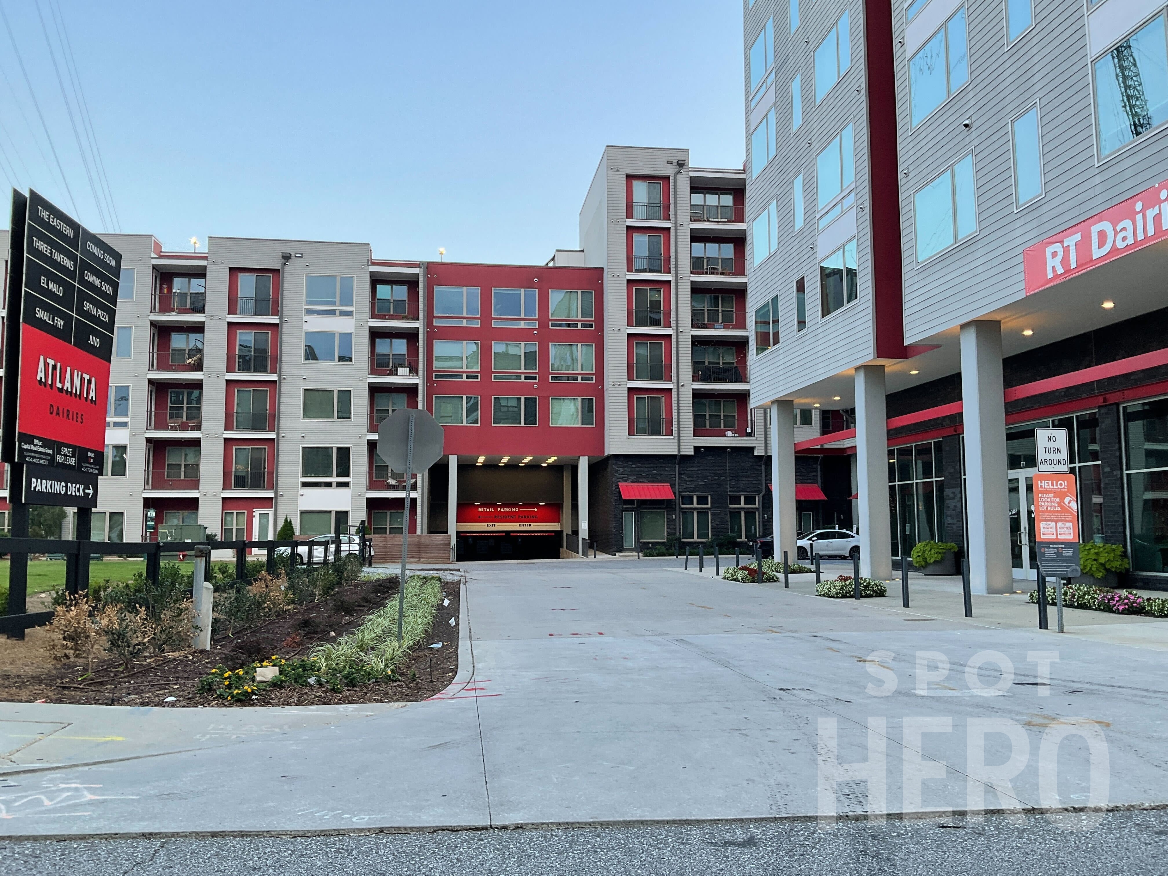 Photo of 777 Memorial Dr. SE - Garage