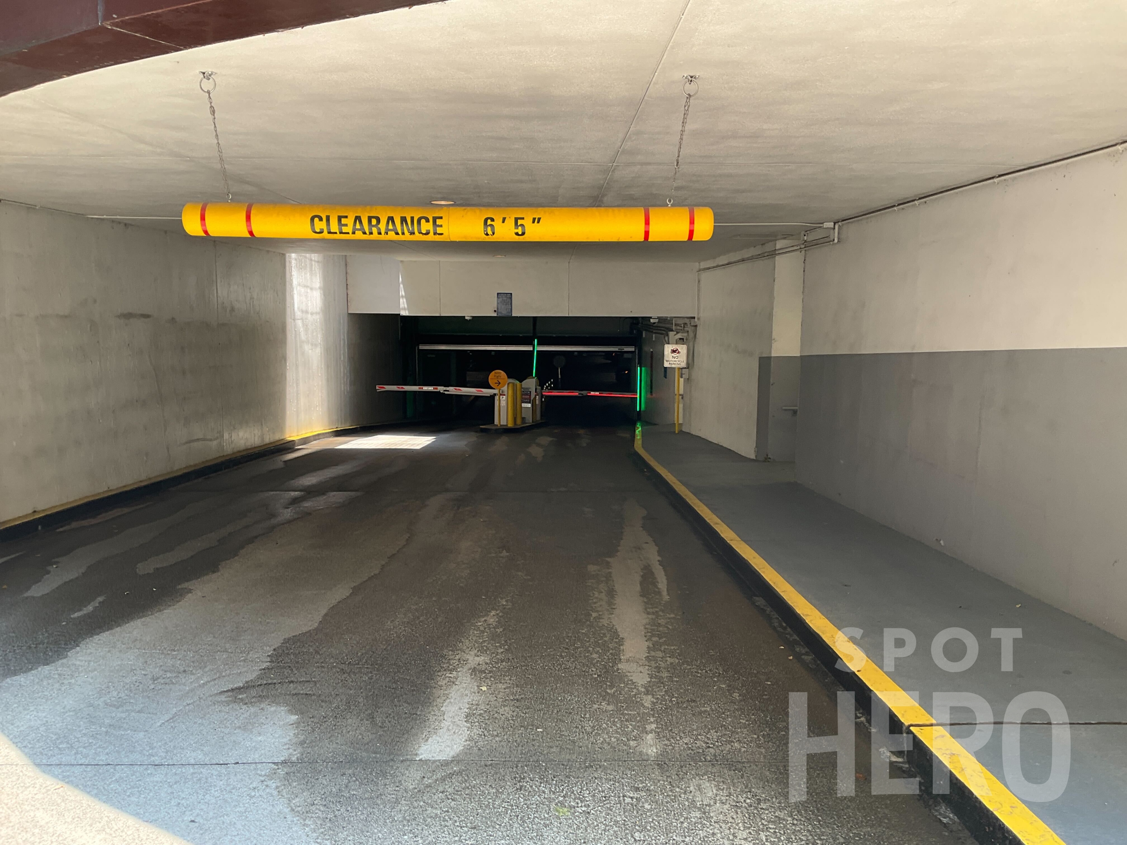 Photo of 1360 Peachtree St. NE – Midtown Plaza Garage